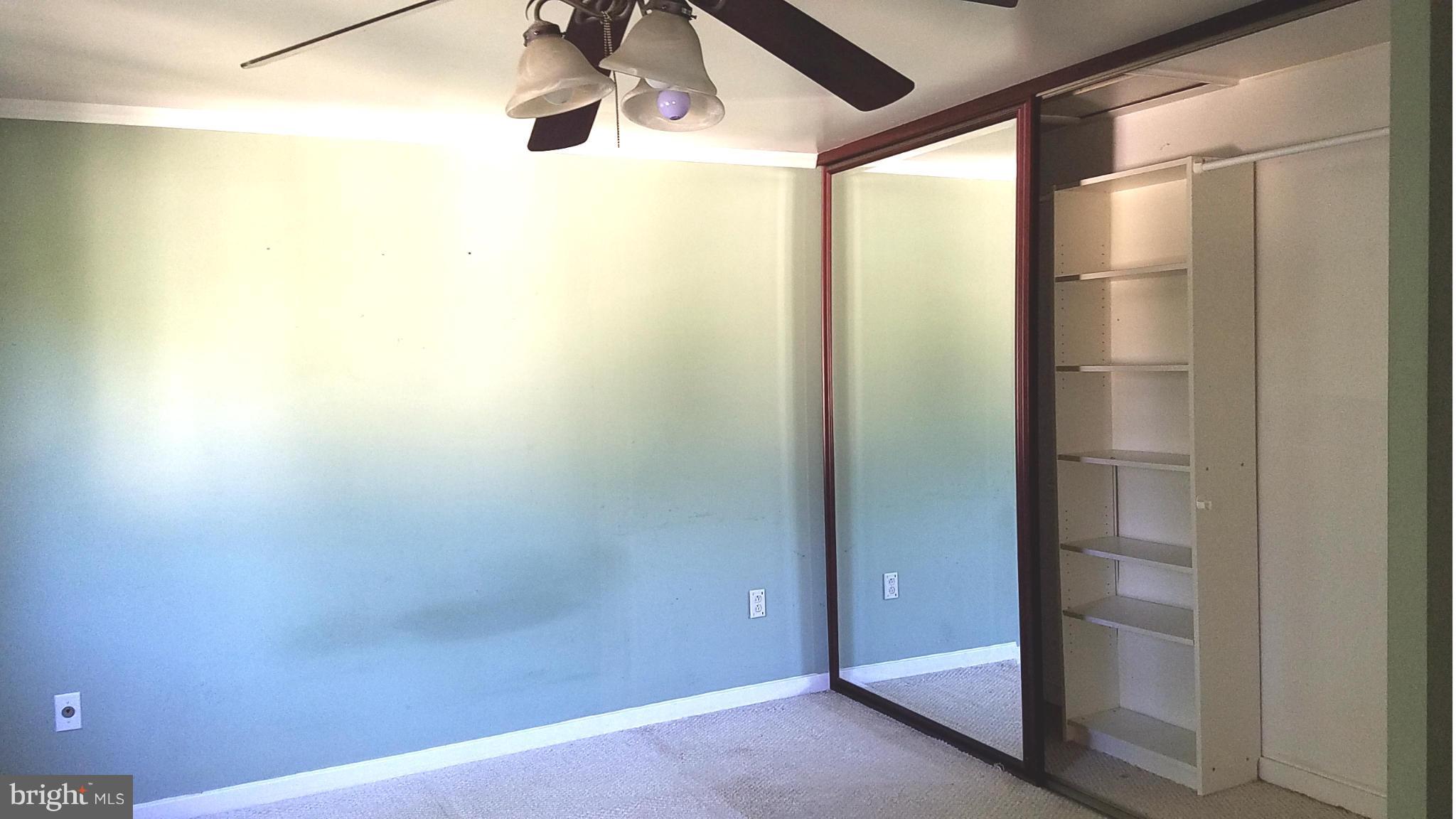 LONG REACH - Residential