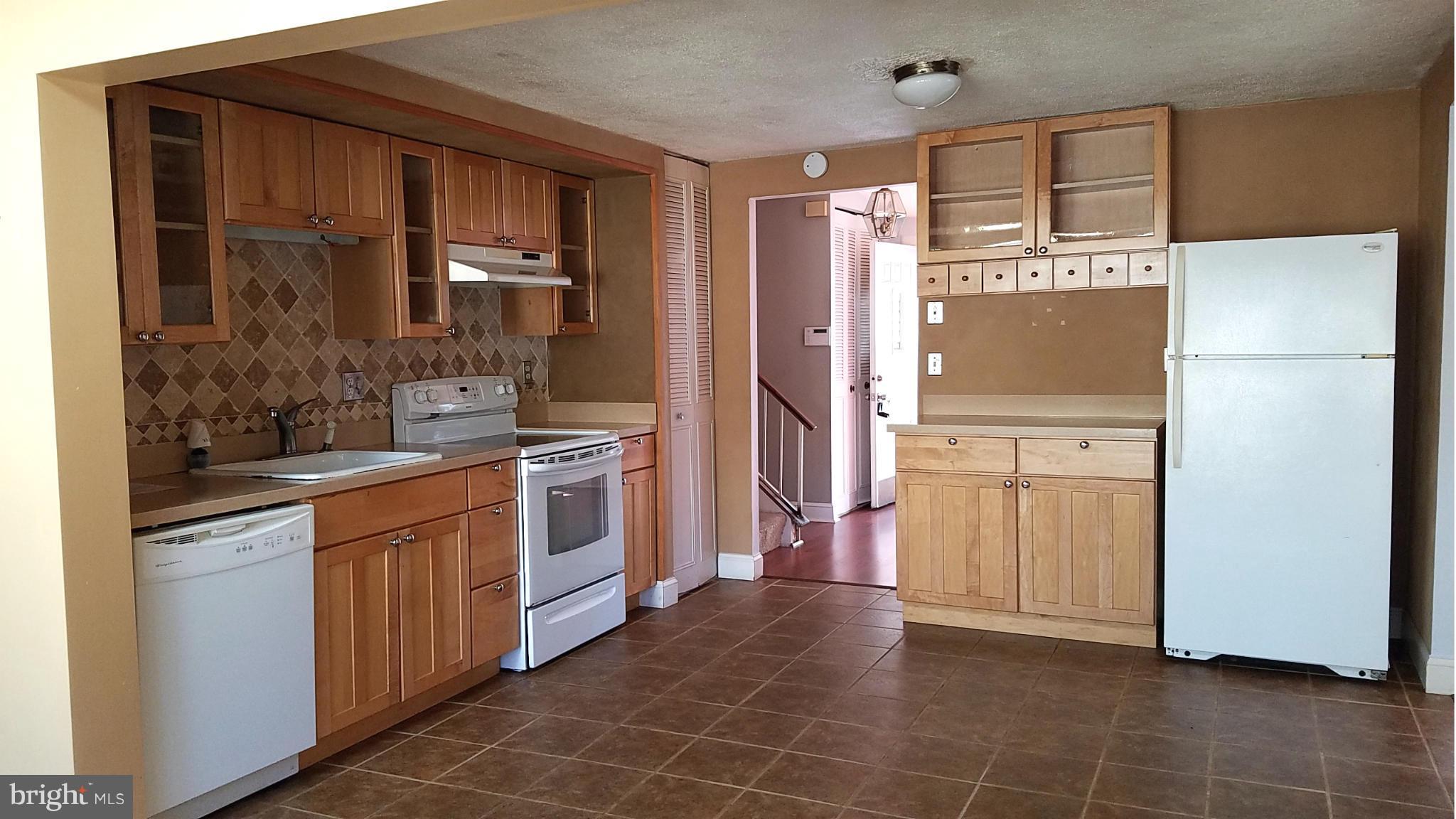 LONG REACH - Residential