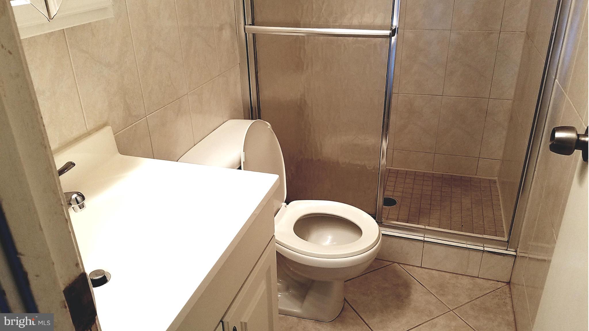 LONG REACH - Residential