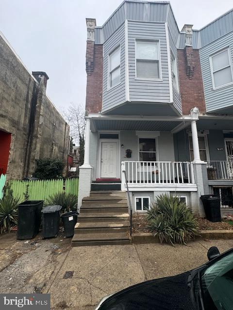 Great off-market deal in the Germantown East Neighborhood of Philadelphia, PA. Discover 1341 E
Rittenhouse St, Philadelphia, PA 19138. It's a 3 bedroom, 1 bath and sits in 1,265 sq. ft. of space, which is
full of potential. Perfect for investors or savvy buyers. This property offers endless possibilities: flip it, rent
it, hold it, or customize it to suit your vision! Don't miss out on this versatile investment - reach out today!