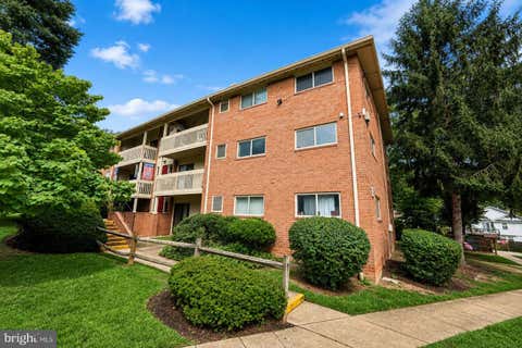 Photo of 7451 Little River Turnpike #202, ANNANDALE, VA 22003 (MLS # VAFX2336844)