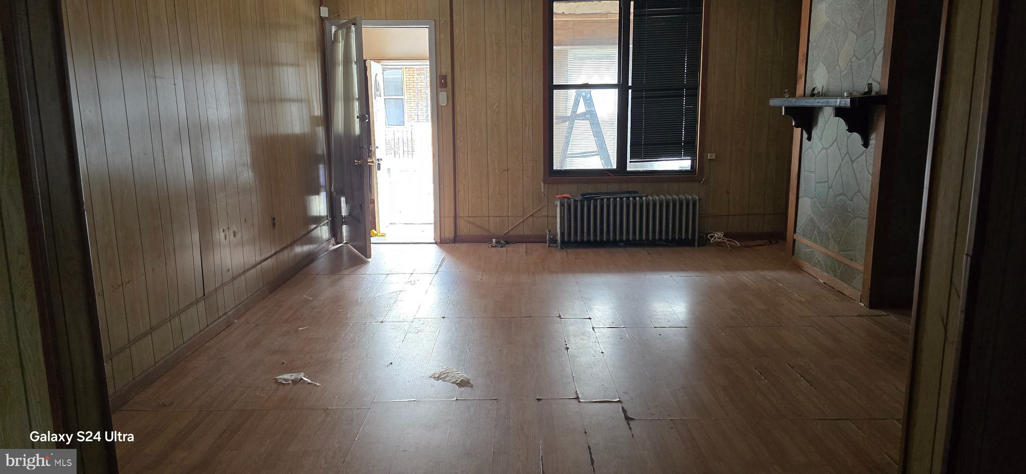 MAYFAIR - Residential