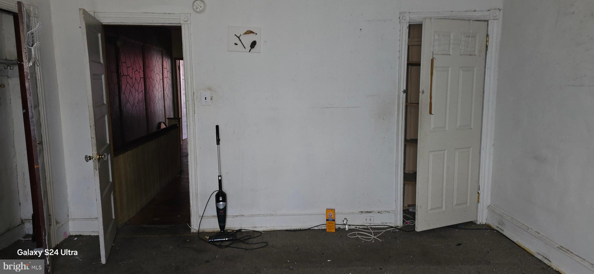 MAYFAIR - Residential