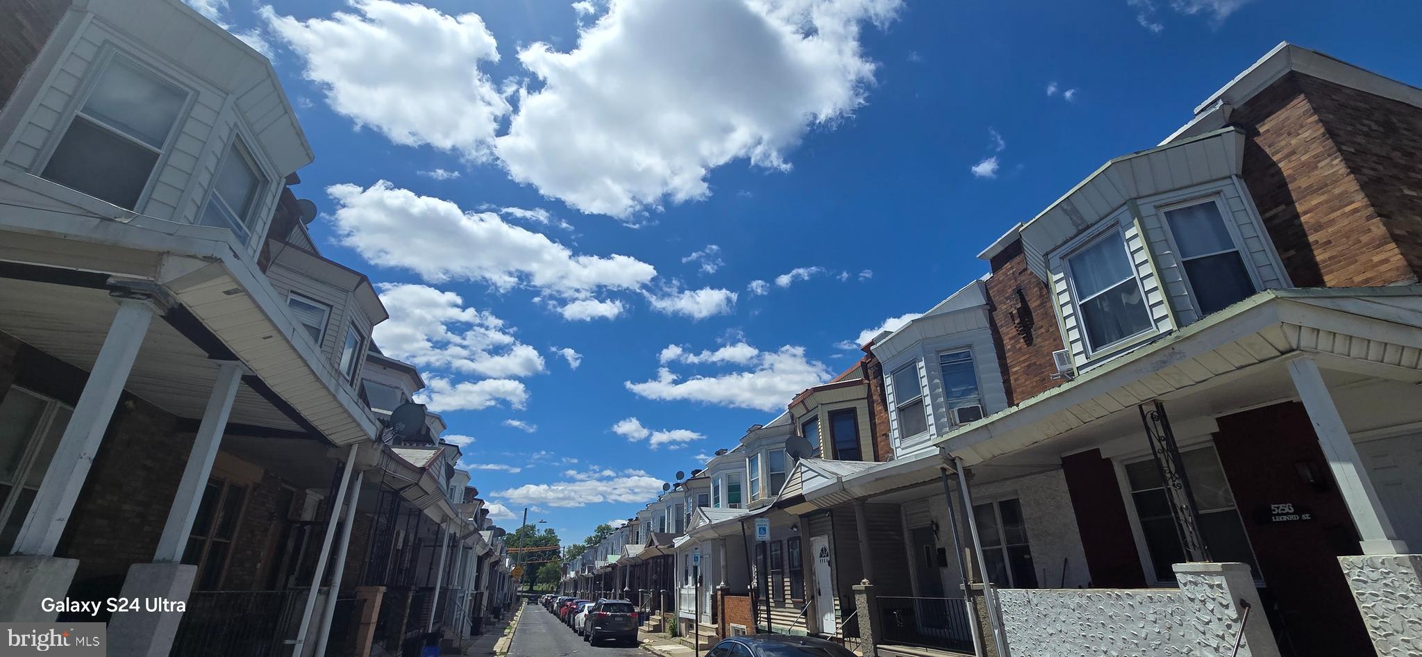 MAYFAIR - Residential