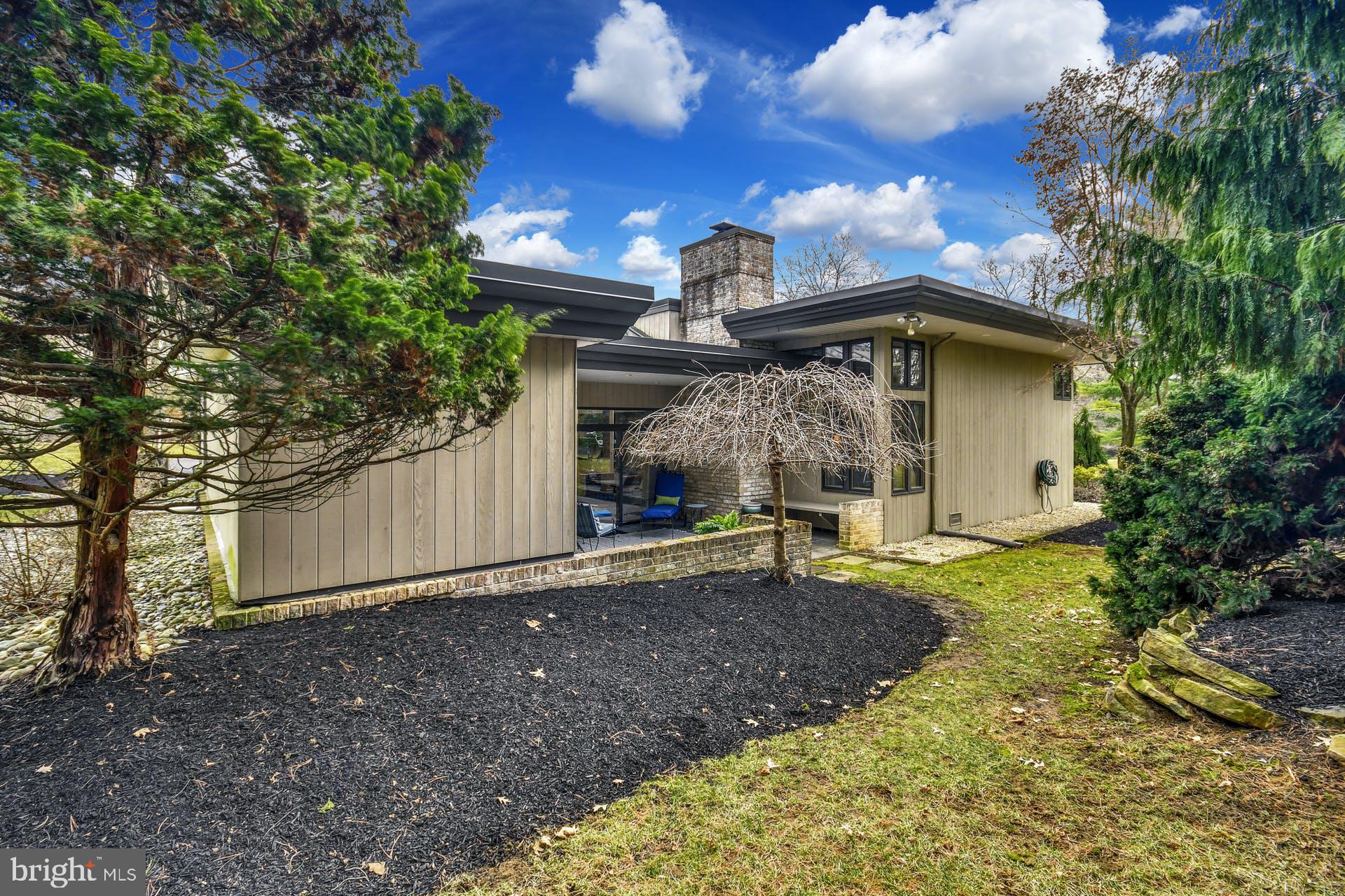 SALISBURY HILLS - Residential