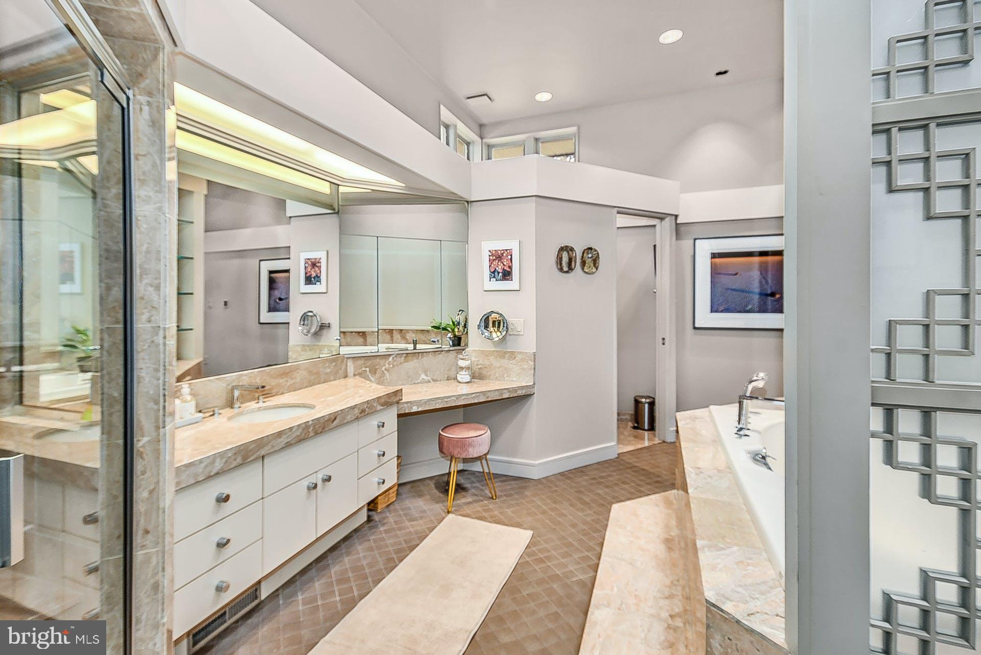 SALISBURY HILLS - Residential