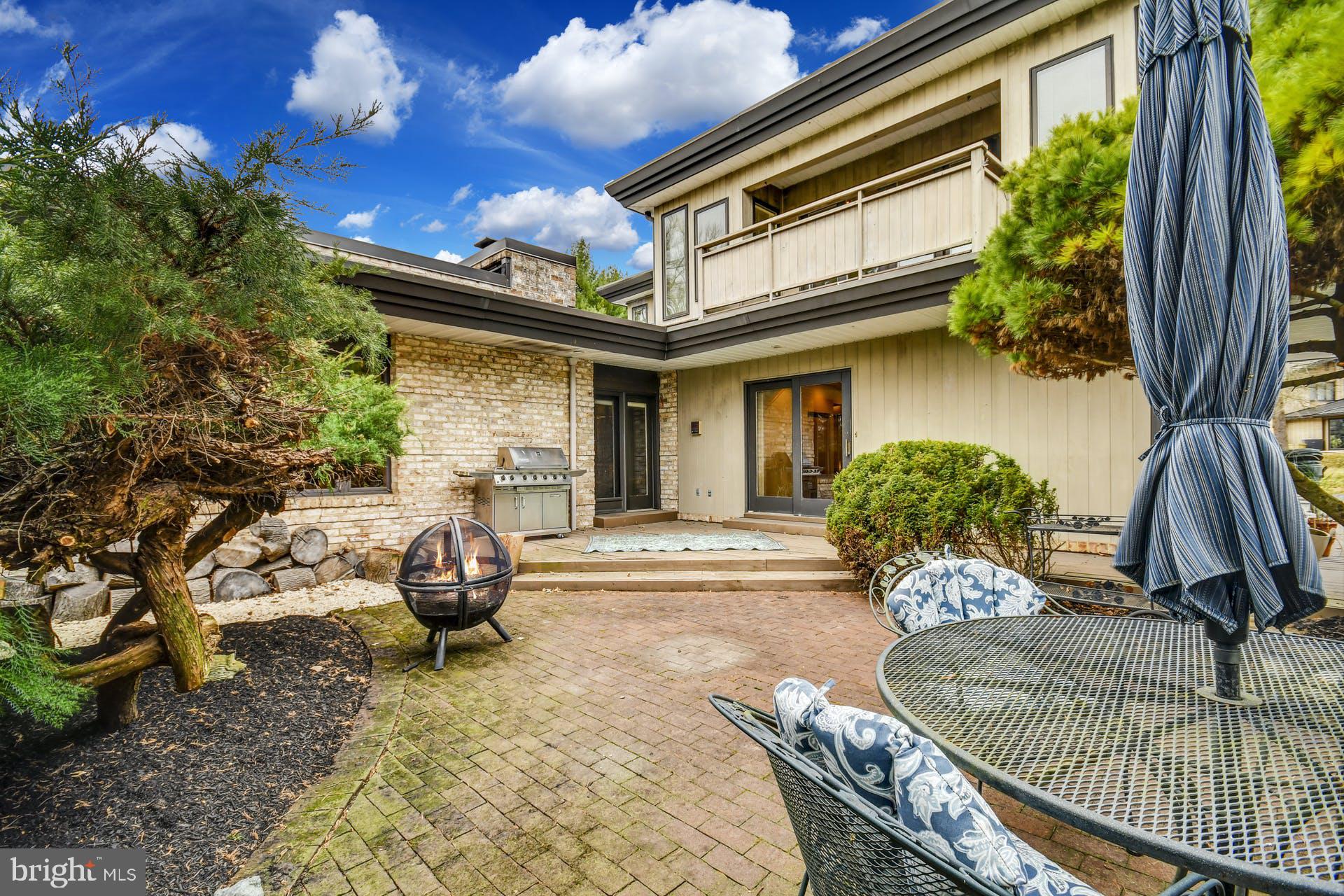 SALISBURY HILLS - Residential