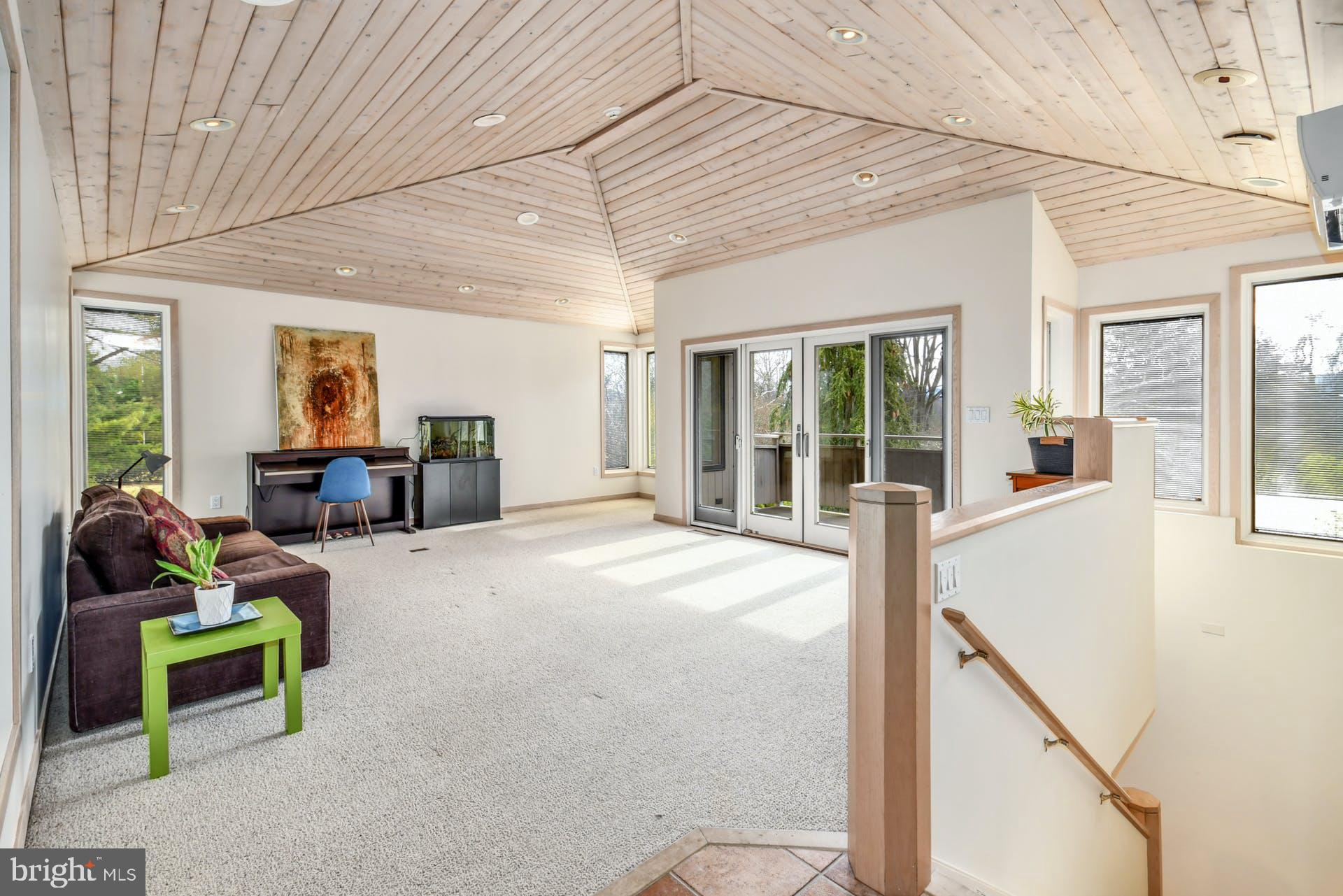 SALISBURY HILLS - Residential