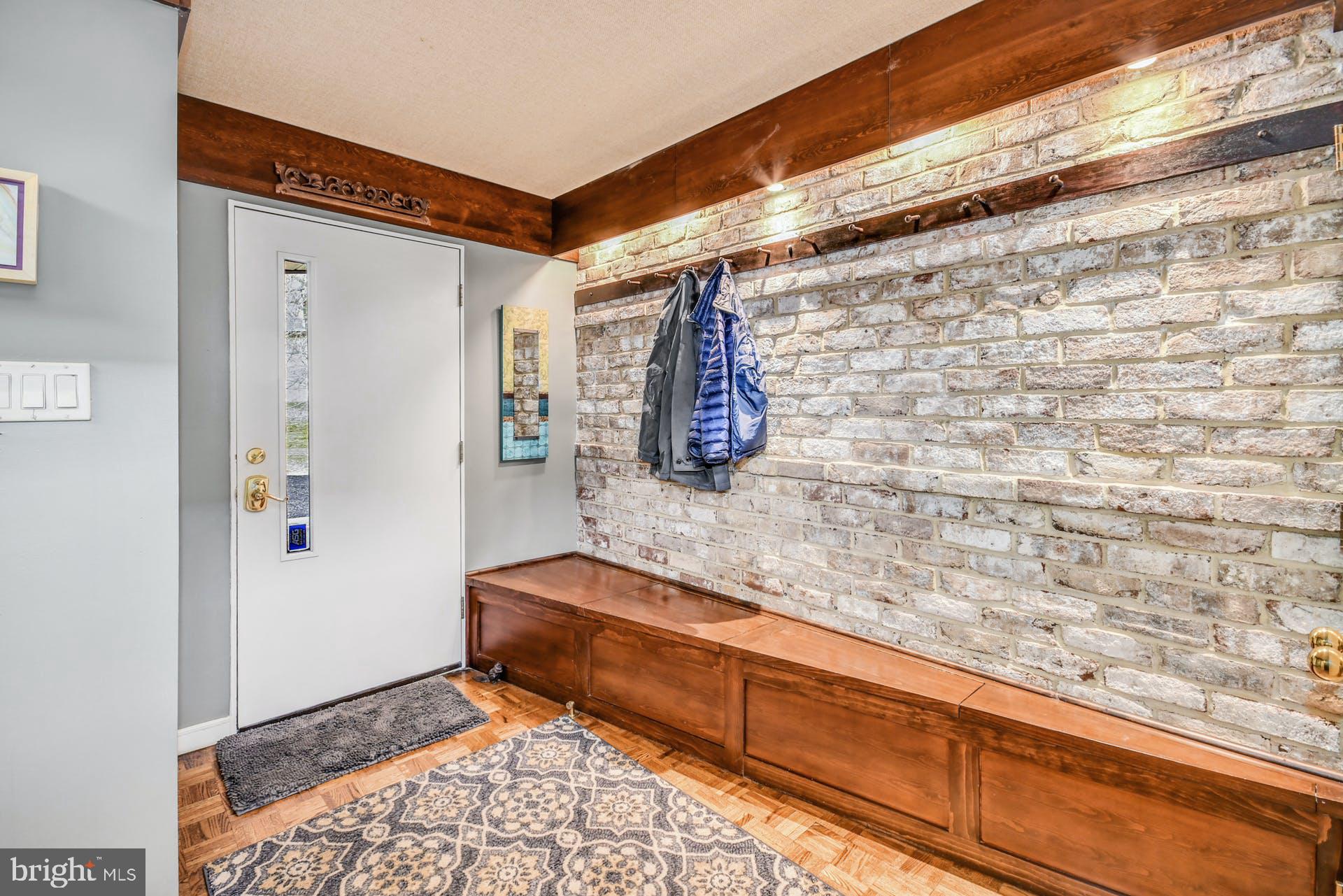 SALISBURY HILLS - Residential