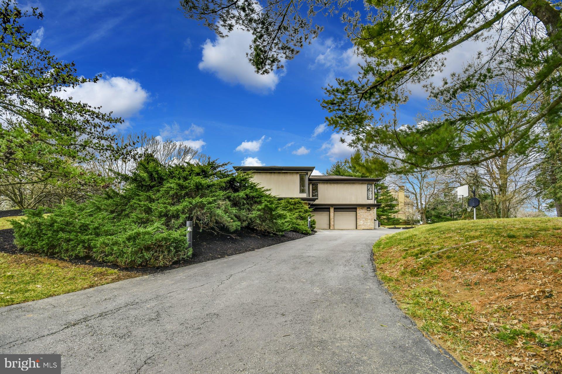 SALISBURY HILLS - Residential