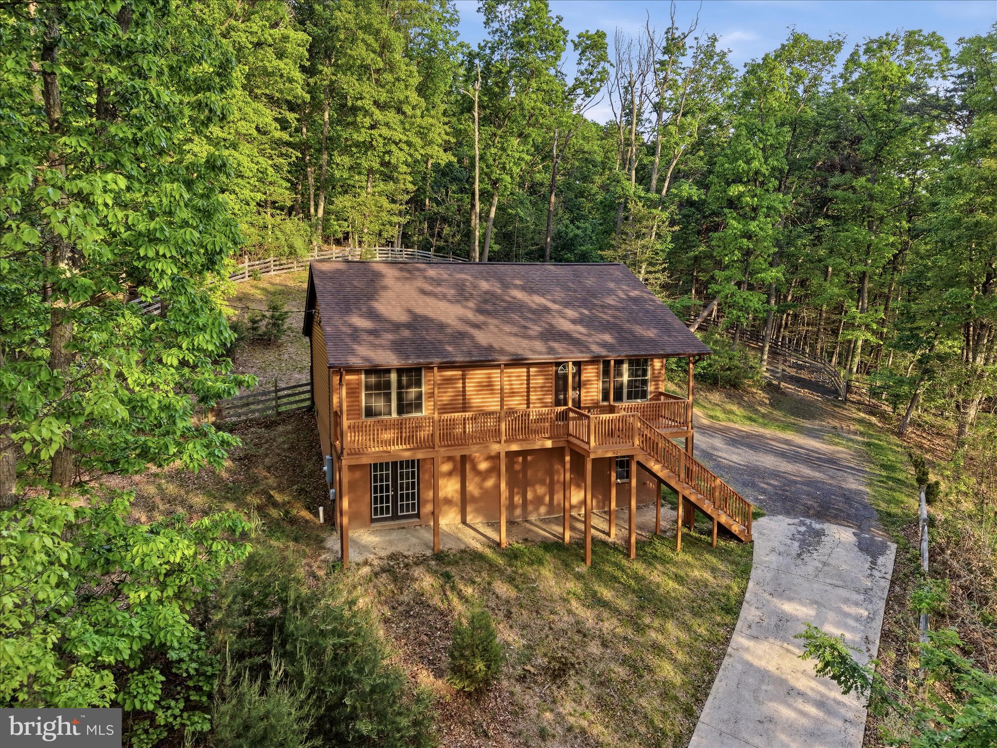 SHEN FARMS CHAIN SPRING - Residential