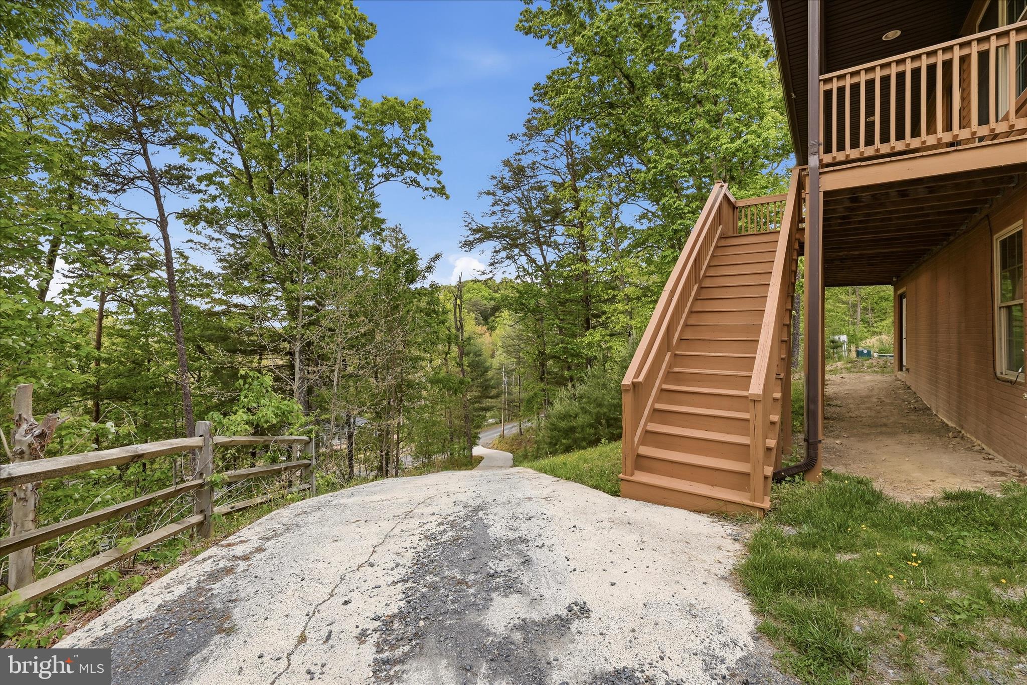 142 SPRING HOLLOW ROAD
