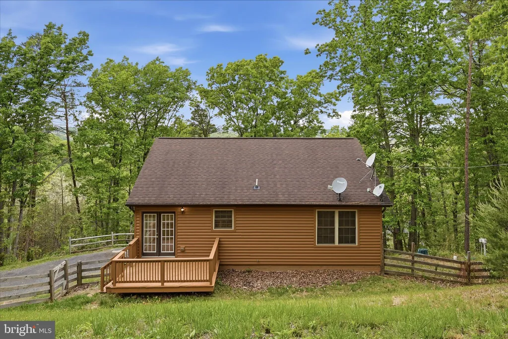 Additional image 40 of 142 Spring Hollow Road, Front Royal, VA 22630