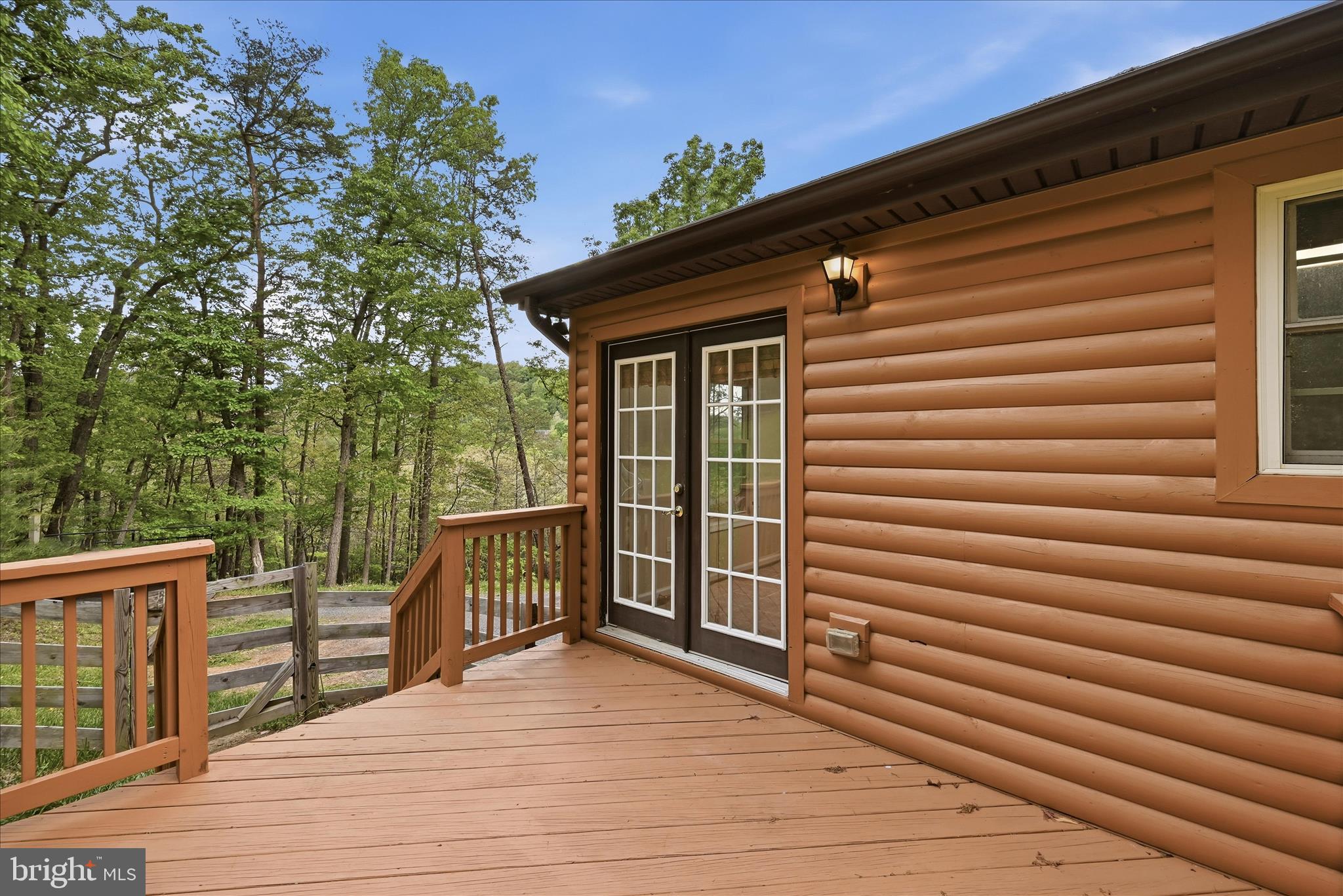 SHEN FARMS CHAIN SPRING - Residential