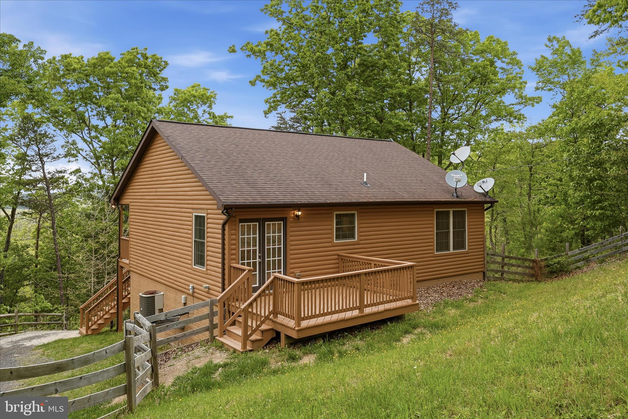 SHEN FARMS CHAIN SPRING - Residential