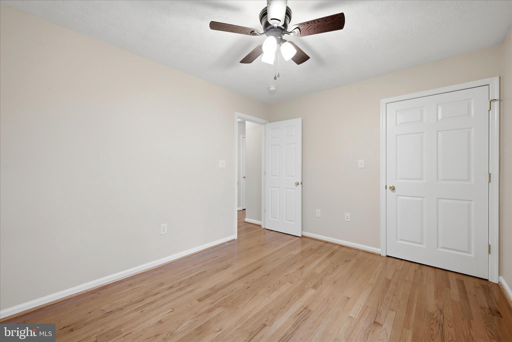 SHEN FARMS CHAIN SPRING - Residential