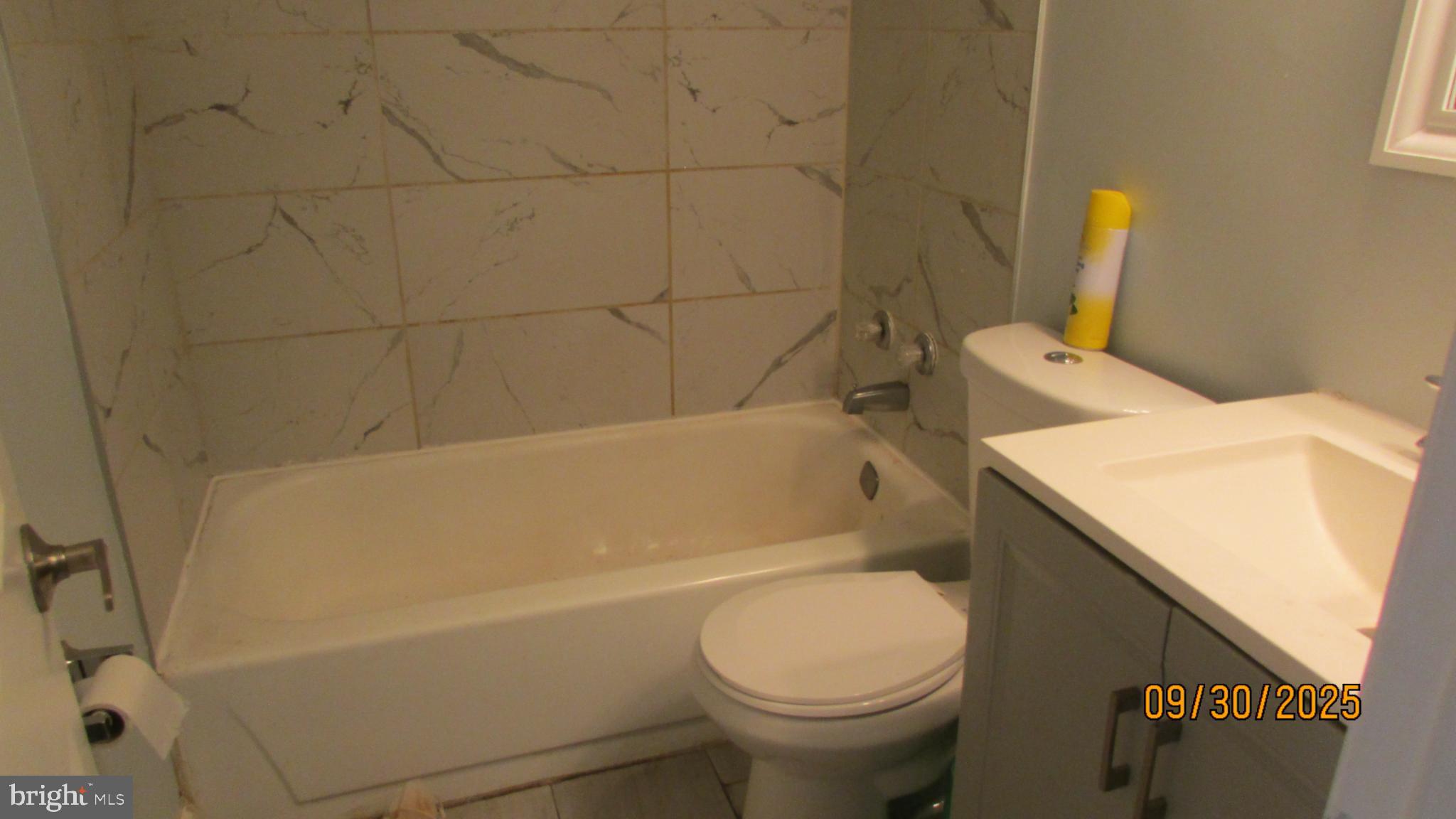 COLLEGE PARK - Residential