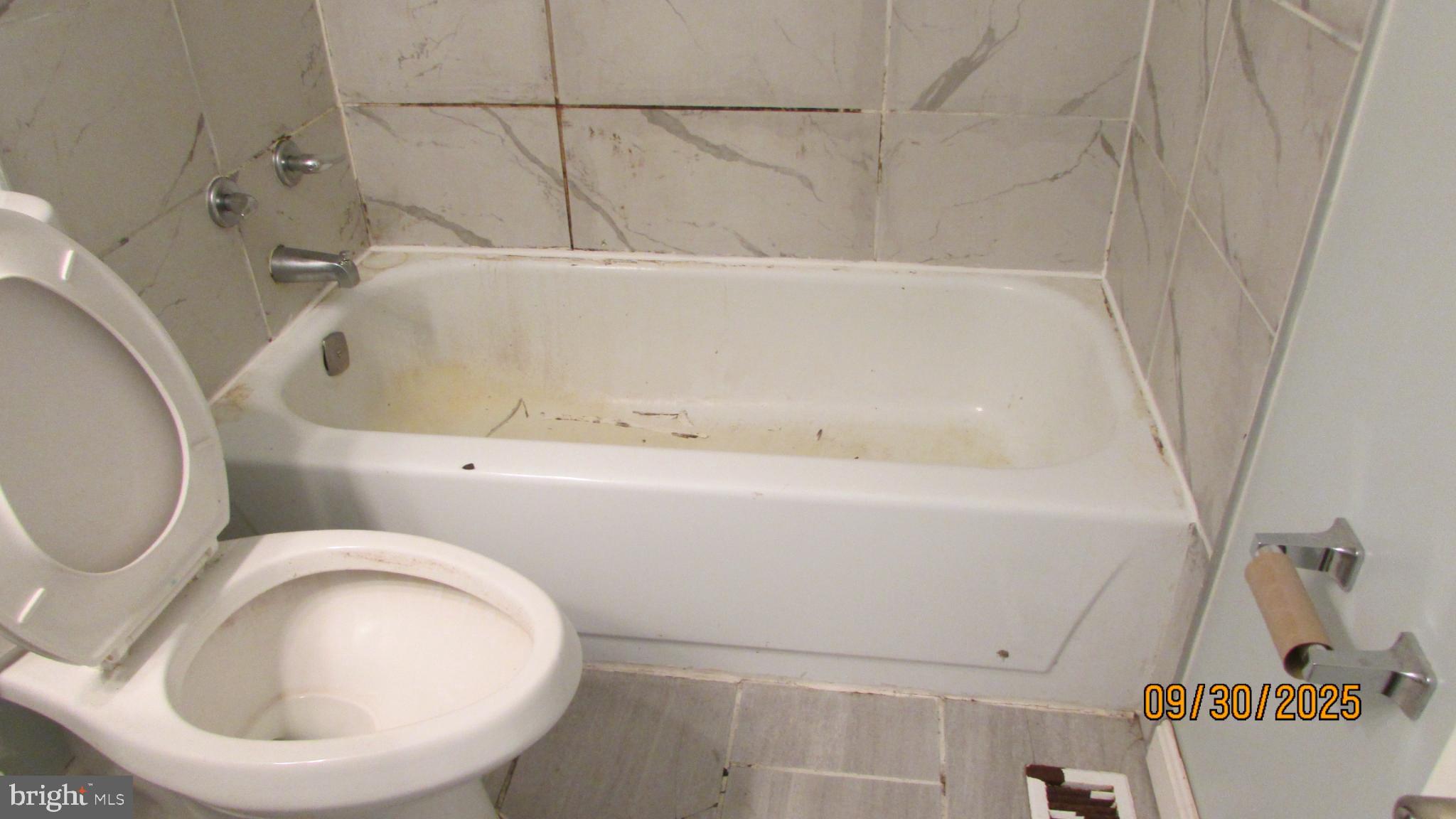 COLLEGE PARK - Residential