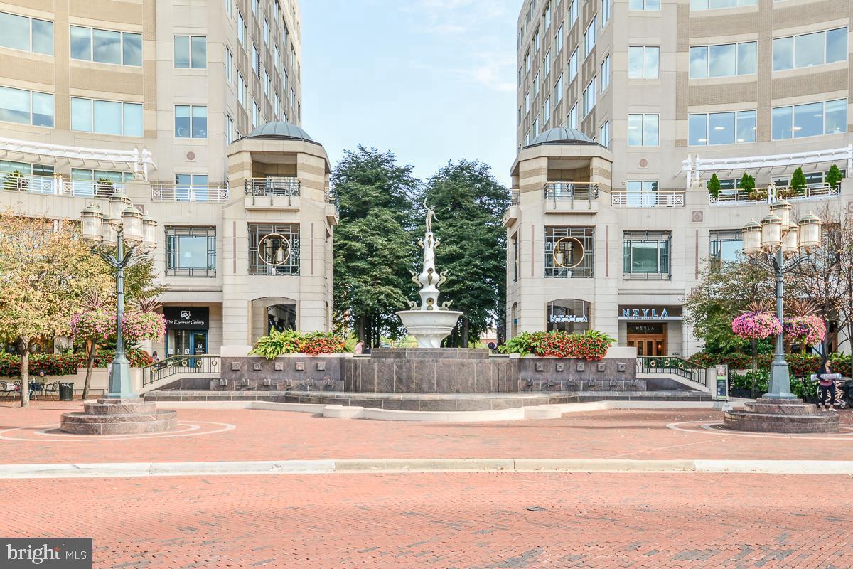 WEST MARKET - Residential Lease