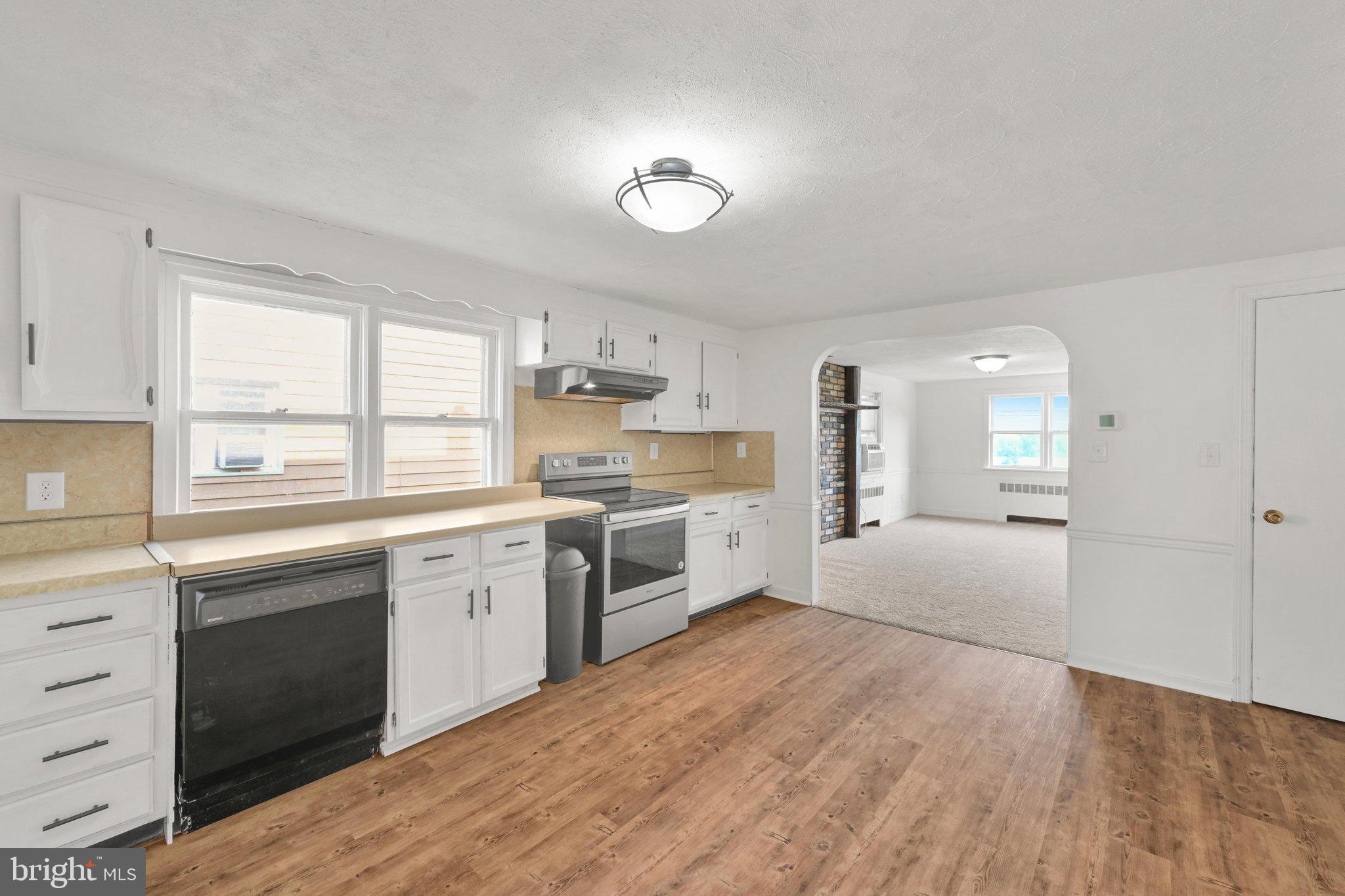 1305 KRAMER MILL ROAD