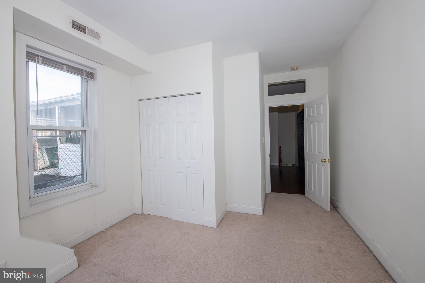 DICKINSON NARROWS - Residential