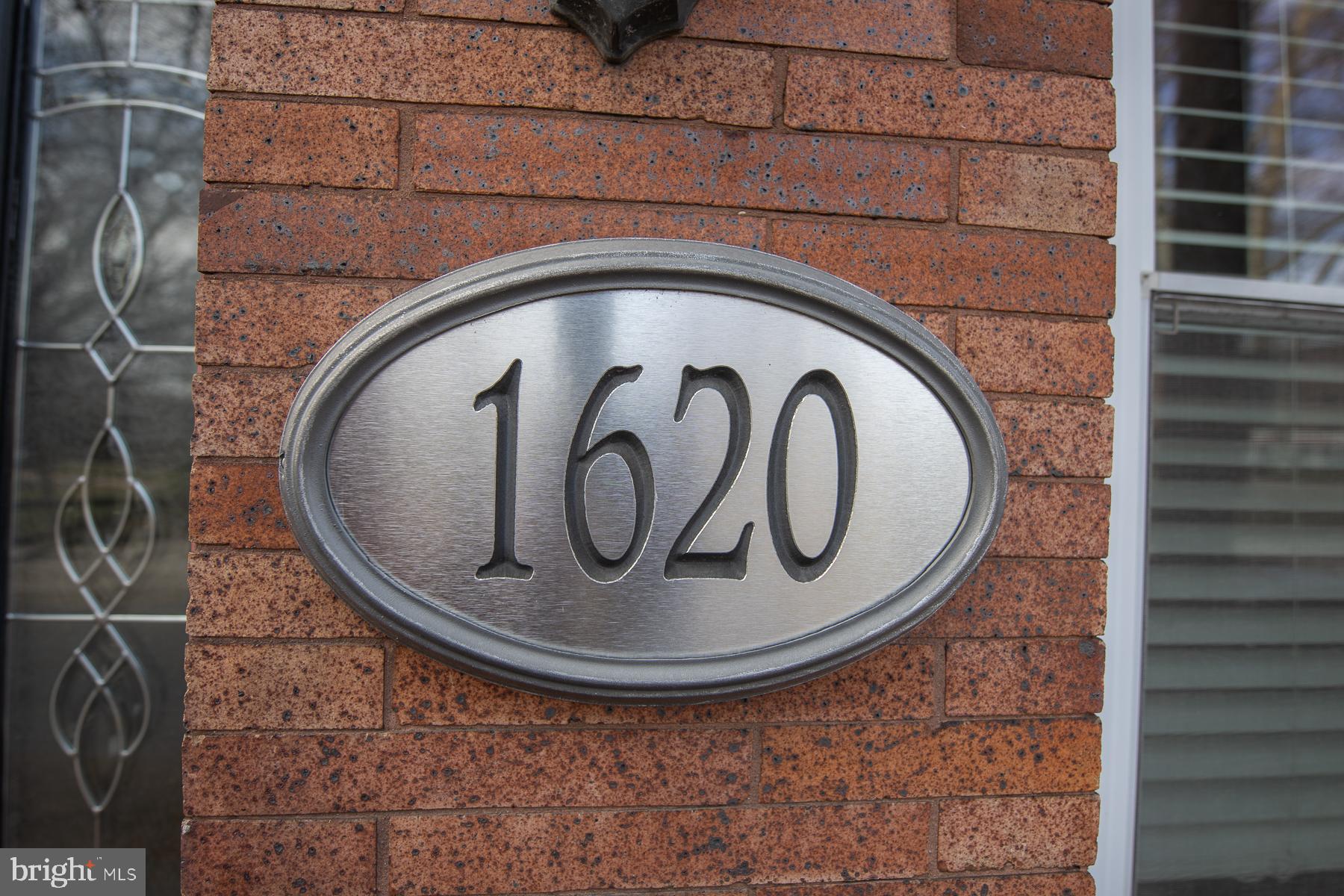 DICKINSON NARROWS - Residential