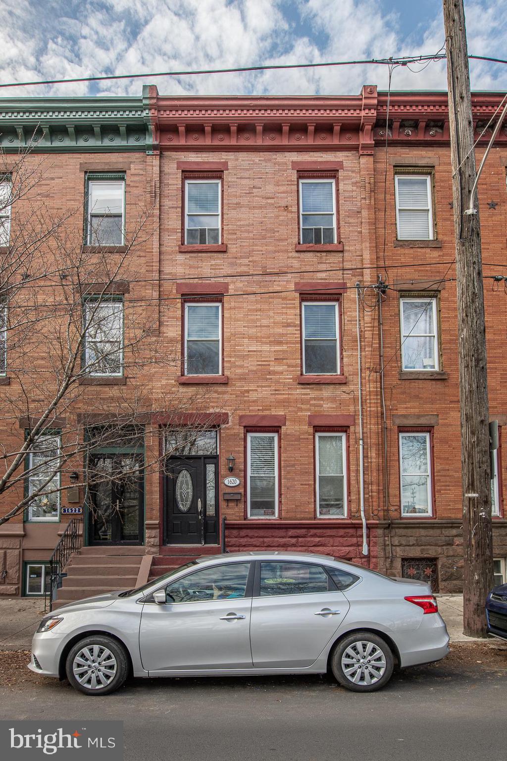 DICKINSON NARROWS - Residential