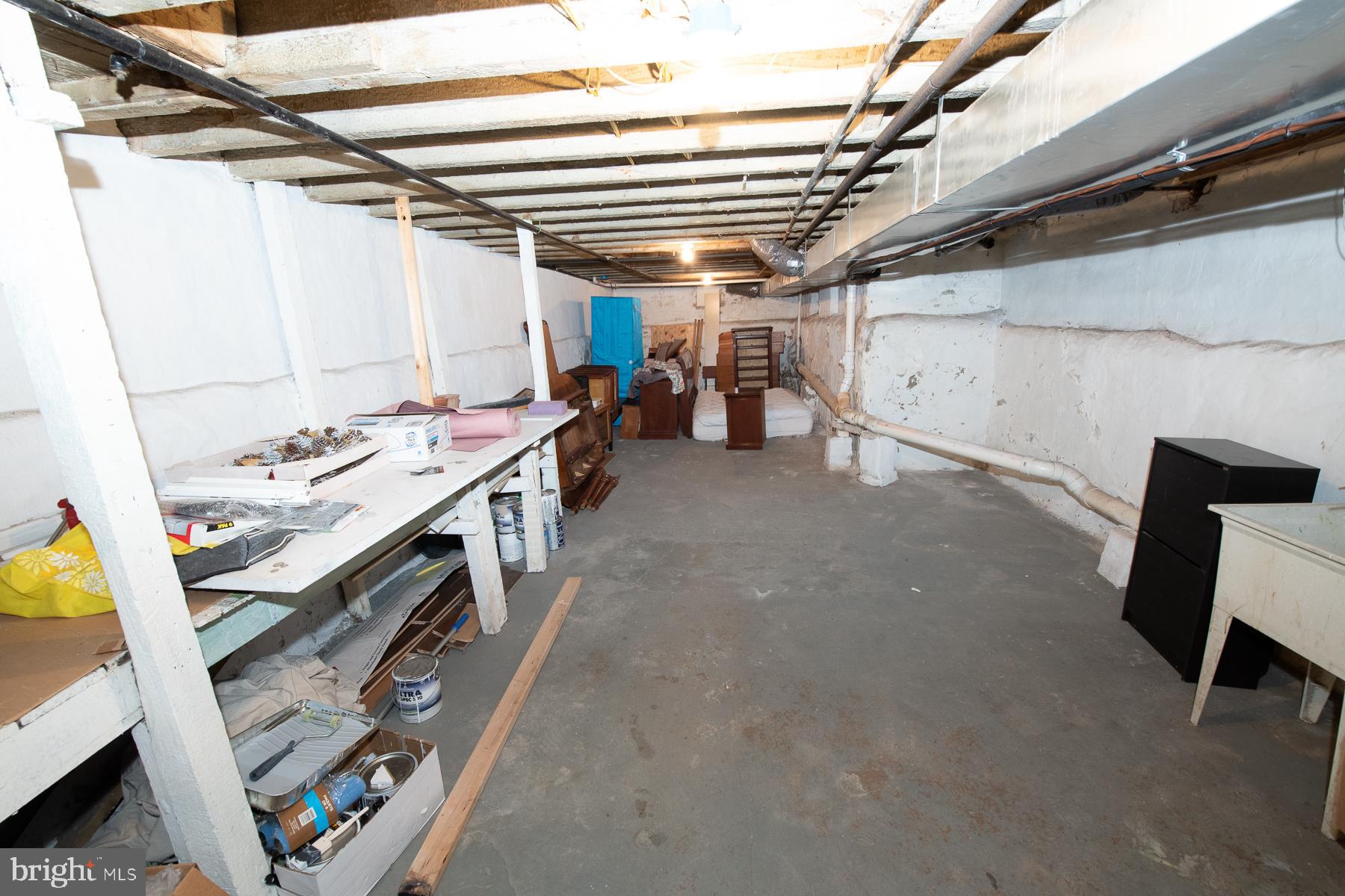 DICKINSON NARROWS - Residential