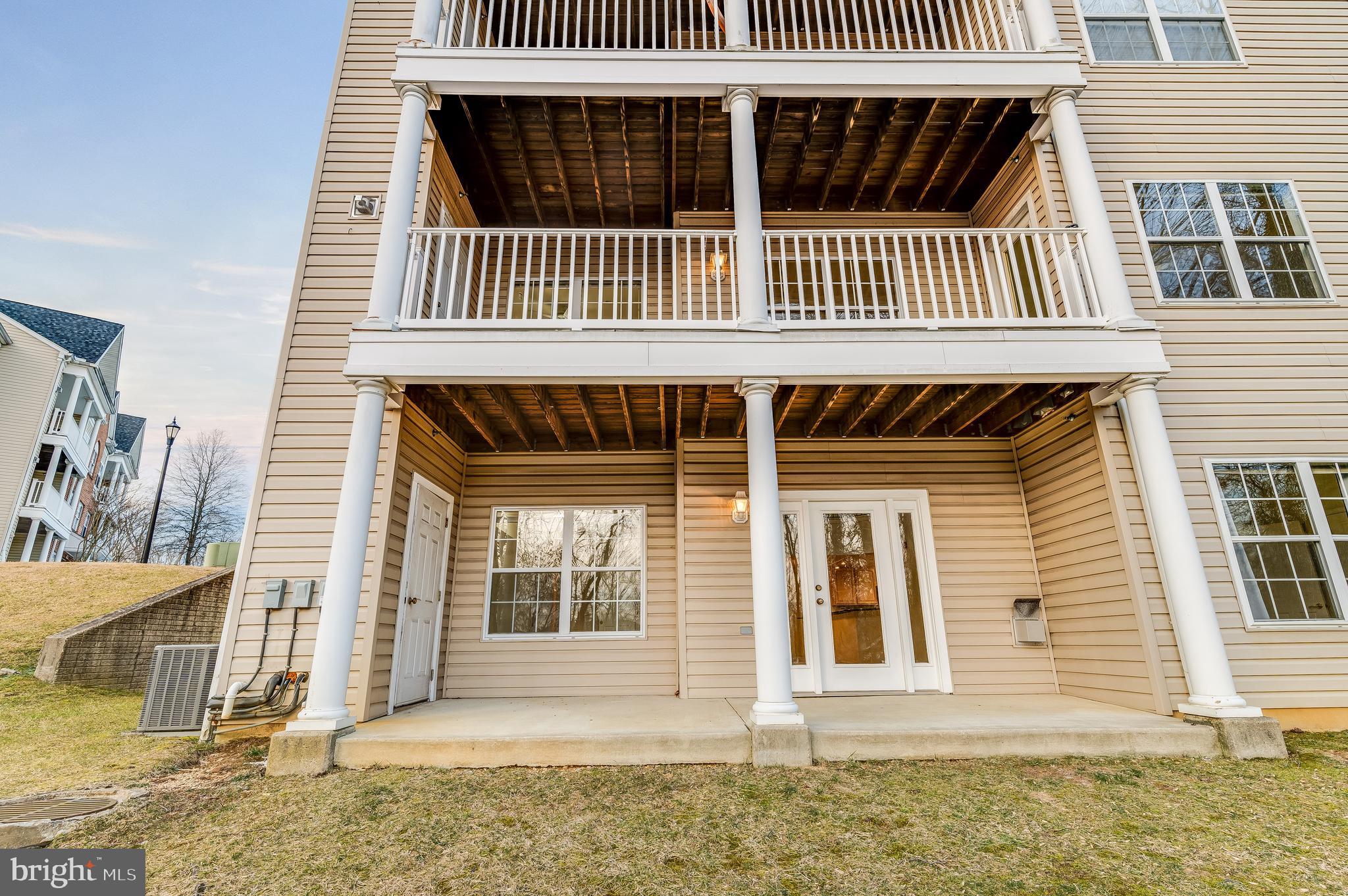 RIVERGATE II - Residential