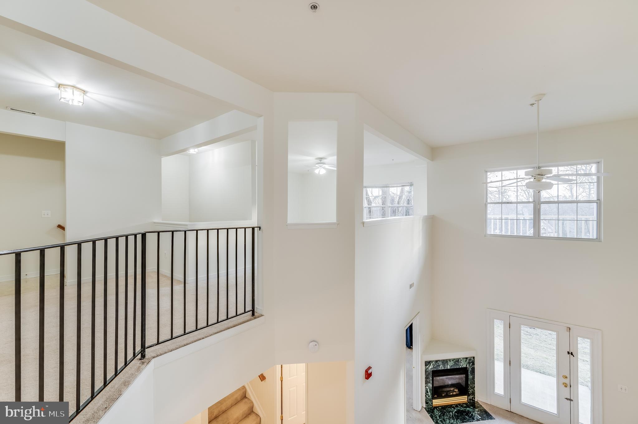 RIVERGATE II - Residential