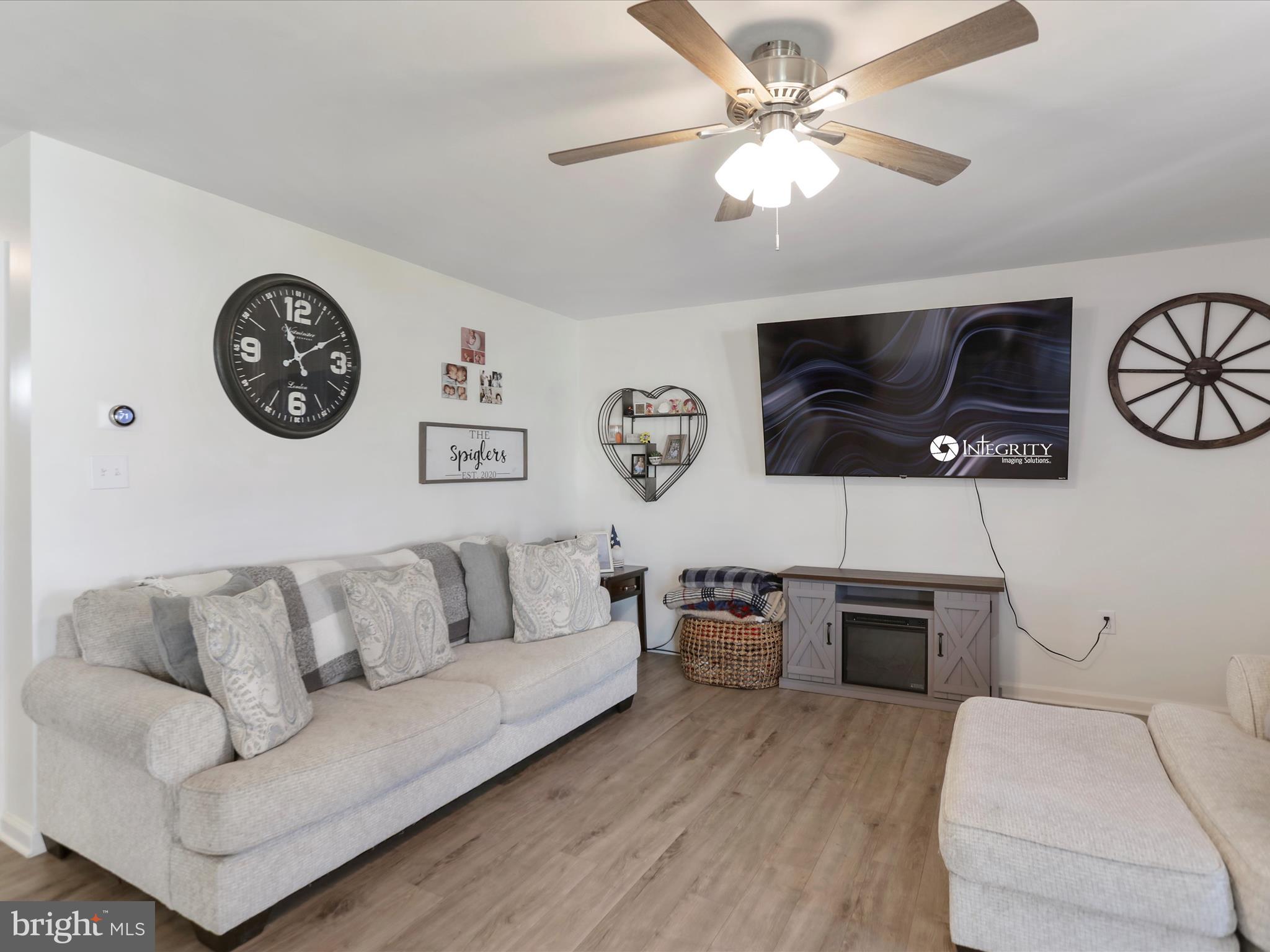 BRIDLE CREEK - Residential