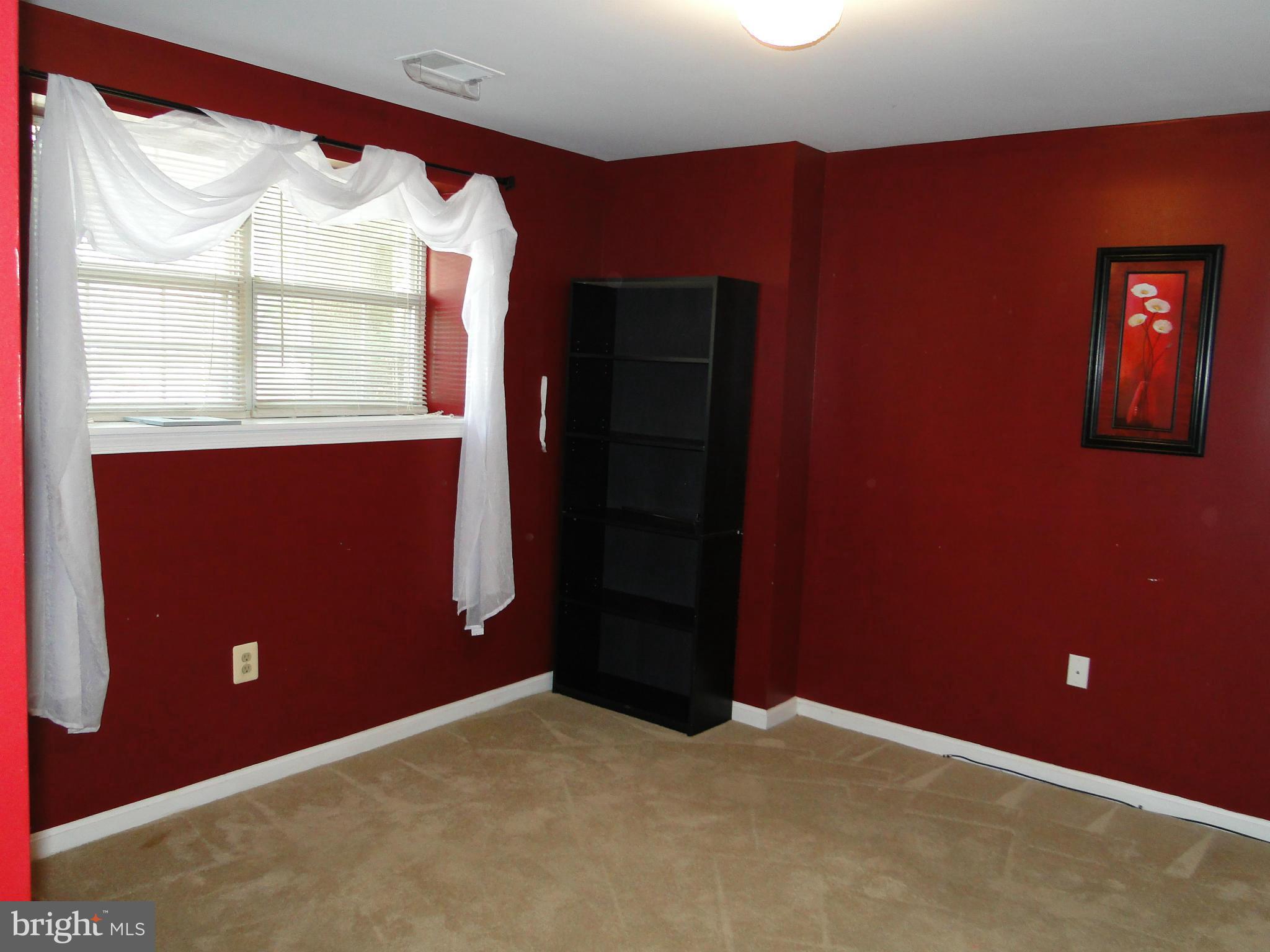 DRUMSHEUGH PLAT 3 - Residential Lease