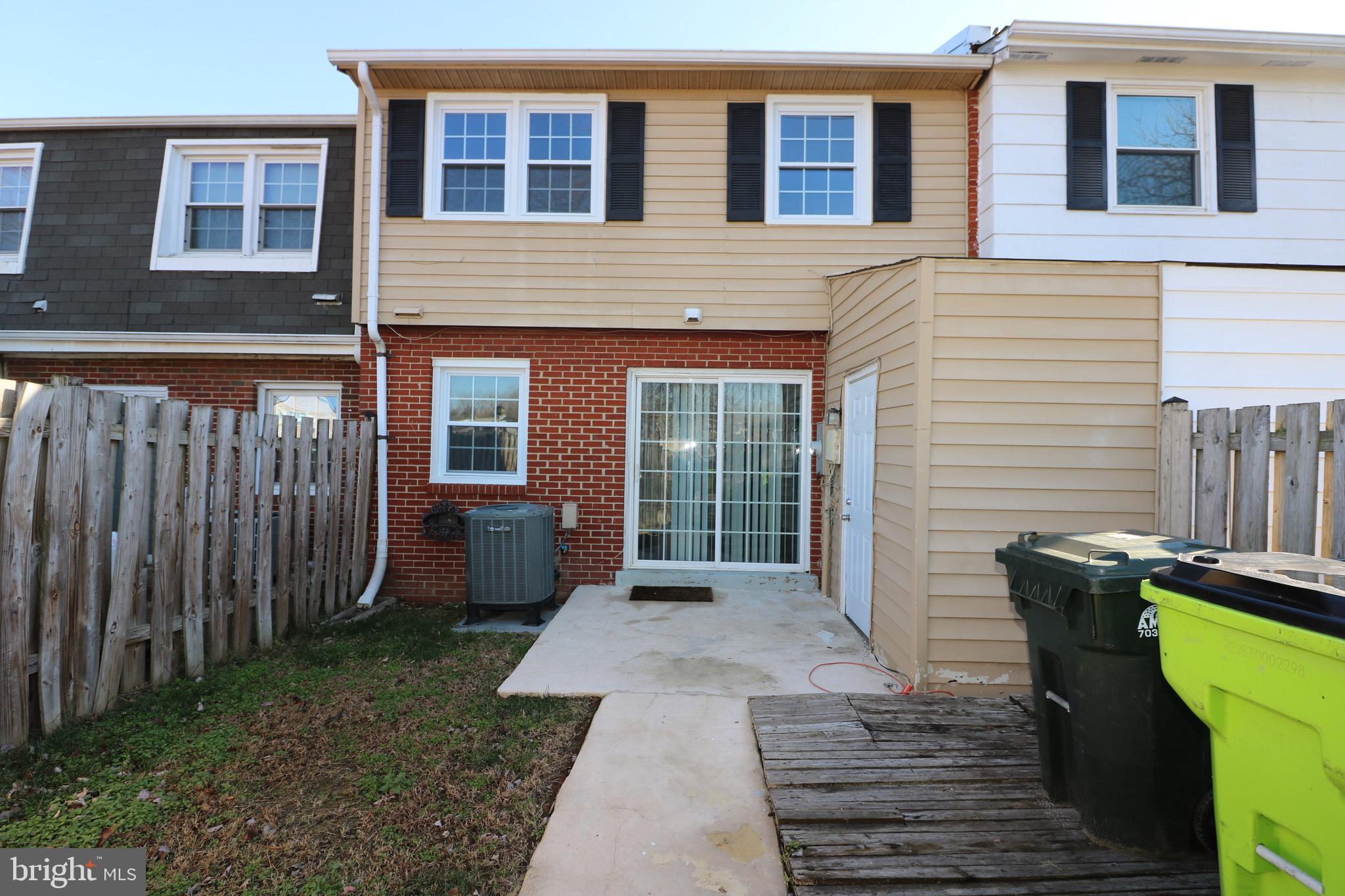 WILLIAMSTOWN - Residential Lease