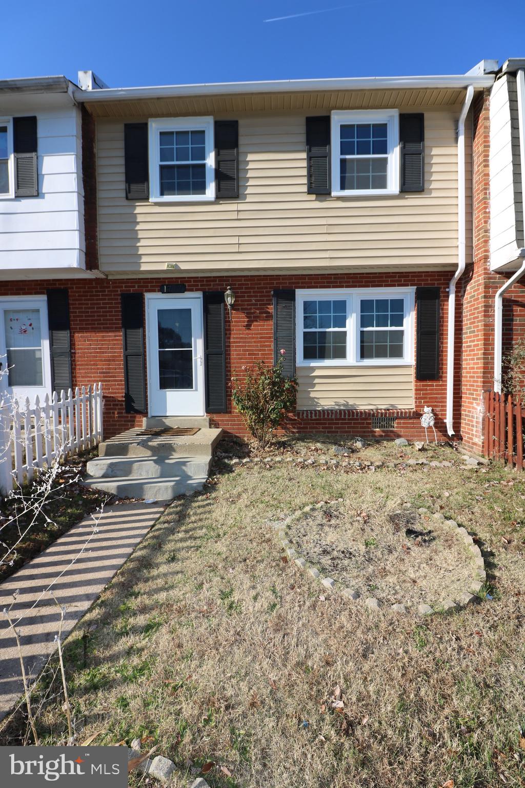 WILLIAMSTOWN - Residential Lease