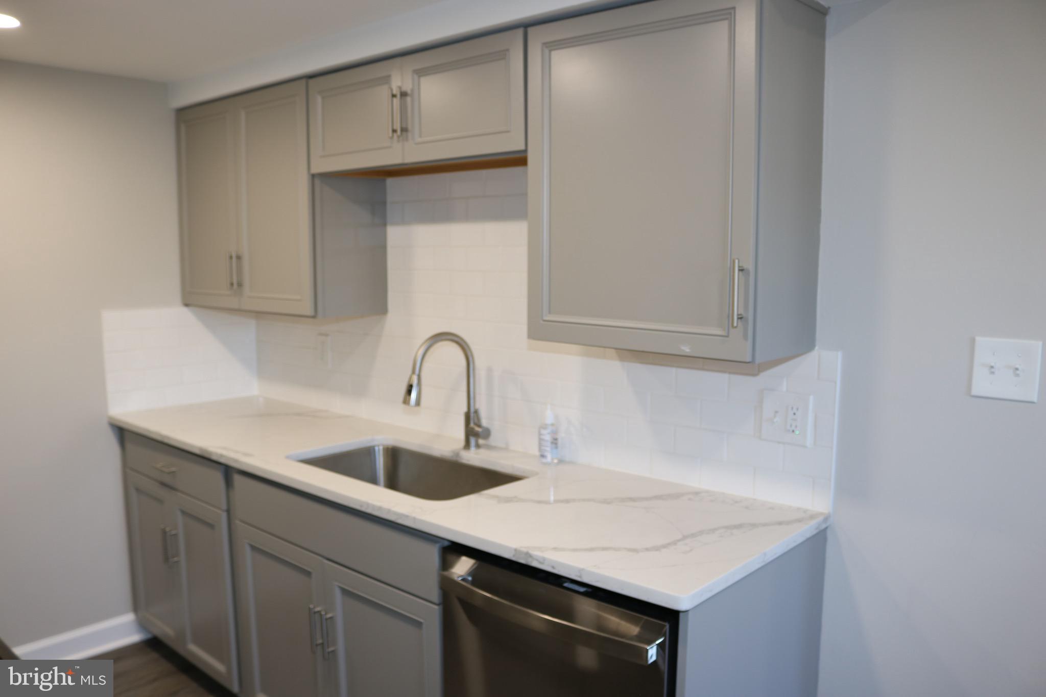 WILLIAMSTOWN - Residential Lease