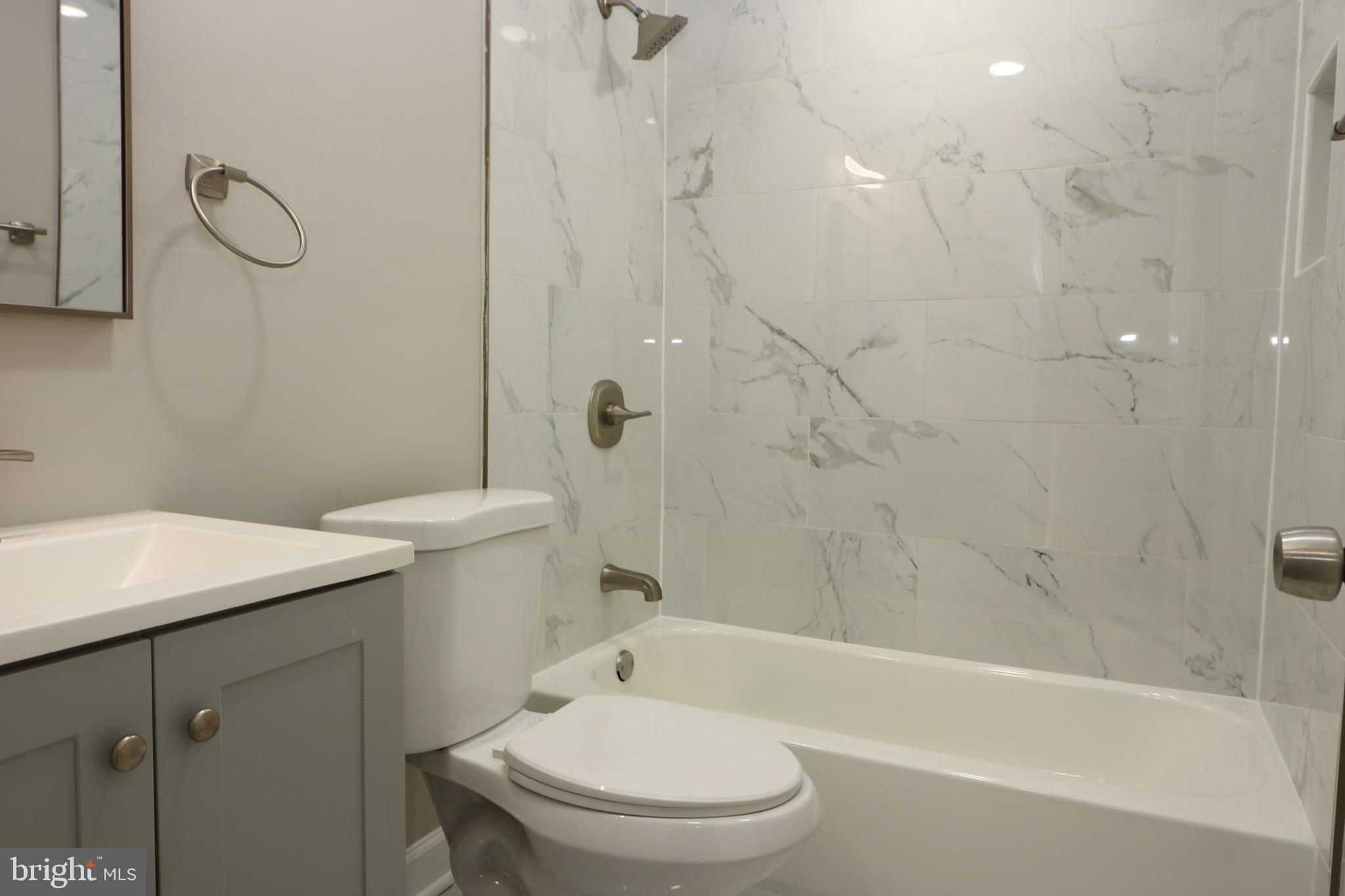 WILLIAMSTOWN - Residential Lease