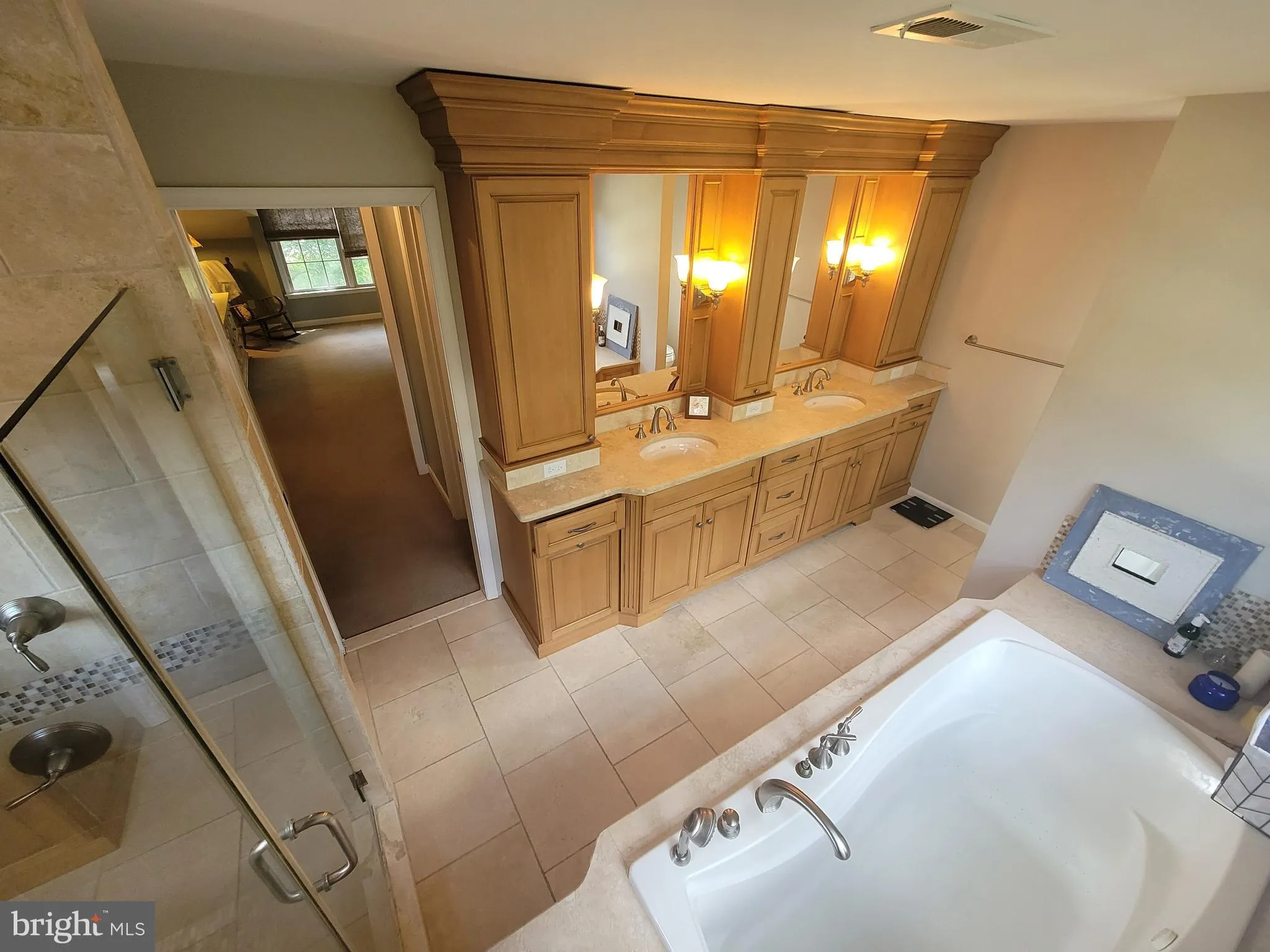 Phoenix, Maryland 21131, United States, 4 Bedrooms Bedrooms, ,5 BathroomsBathrooms,Residential,Contingent,150250