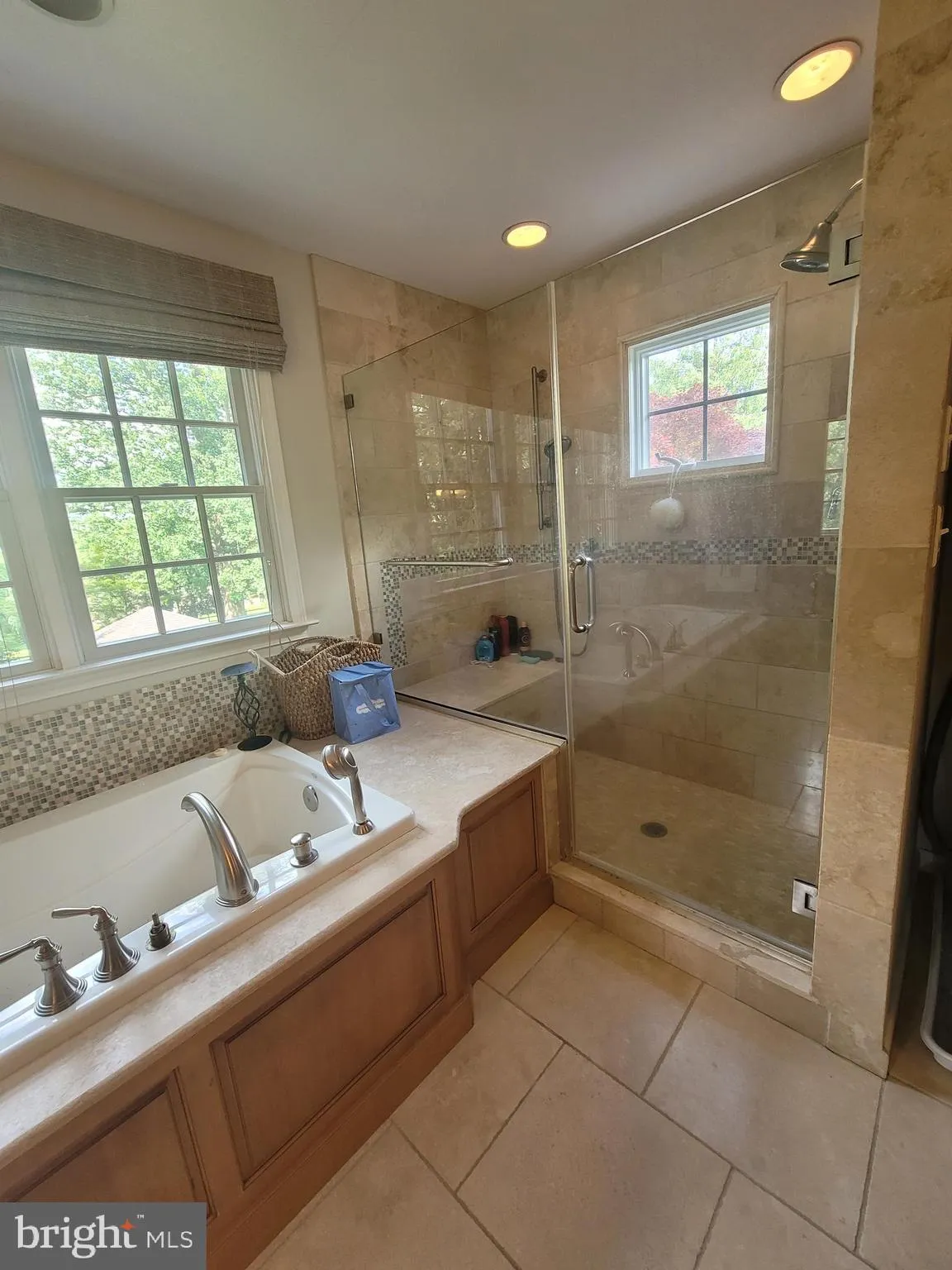 Phoenix, Maryland 21131, United States, 4 Bedrooms Bedrooms, ,5 BathroomsBathrooms,Residential,Contingent,150250