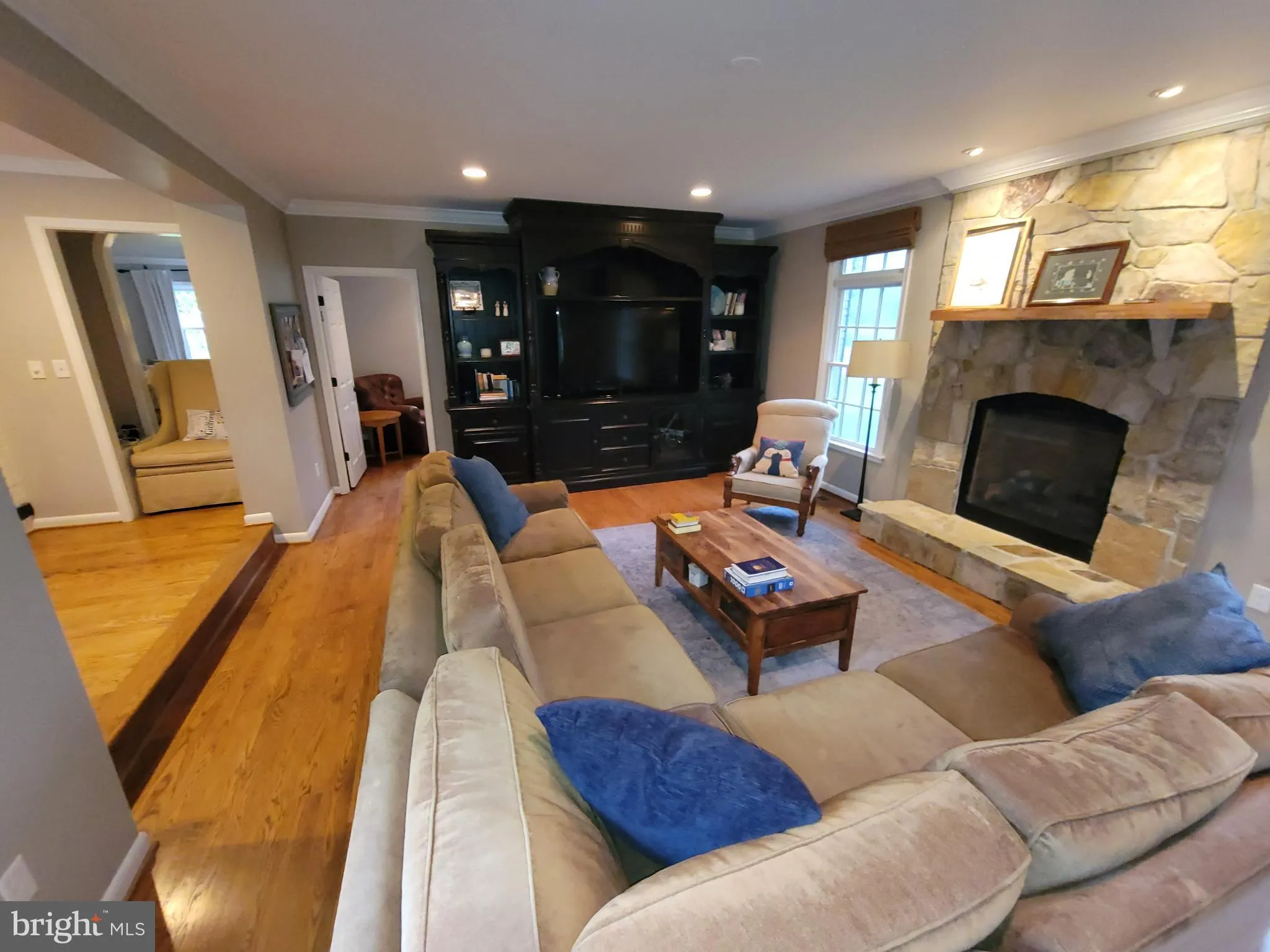 Phoenix, Maryland 21131, United States, 4 Bedrooms Bedrooms, ,5 BathroomsBathrooms,Residential,Contingent,150250