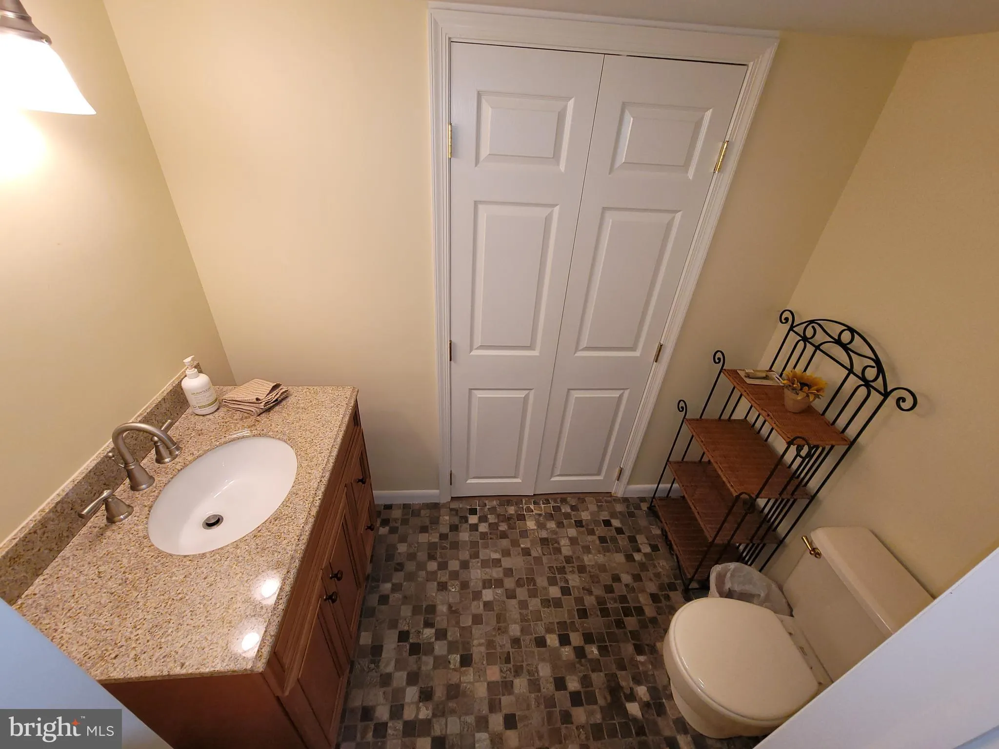 Phoenix, Maryland 21131, United States, 4 Bedrooms Bedrooms, ,5 BathroomsBathrooms,Residential,Contingent,150250