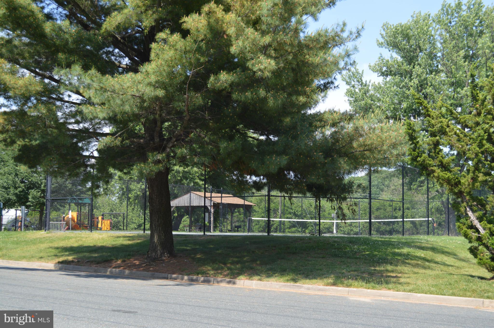 MOORINGS OF OCCOQUAN CON - Residential