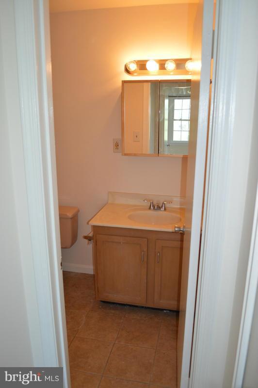 MOORINGS OF OCCOQUAN CON - Residential