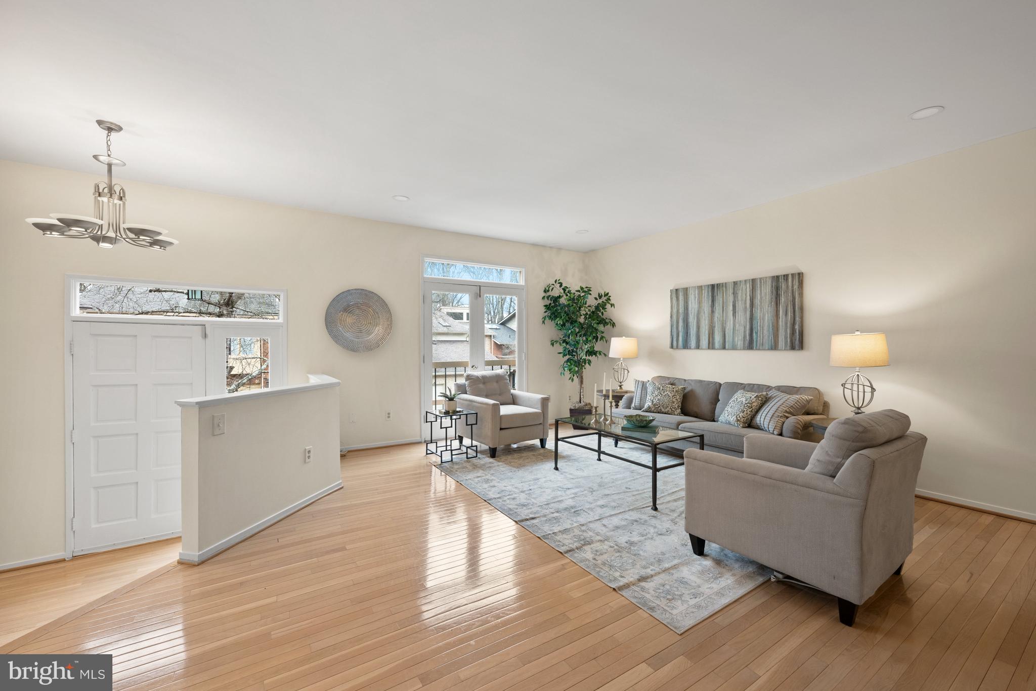 FAWSETT FARMS MANOR - Residential