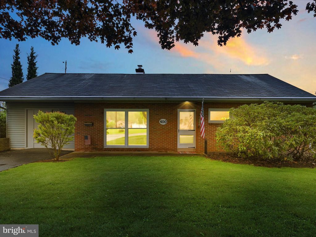 Photo of 400 Lynn Avenue, Landisville, PA 17538 (MLS # PALA2049942)