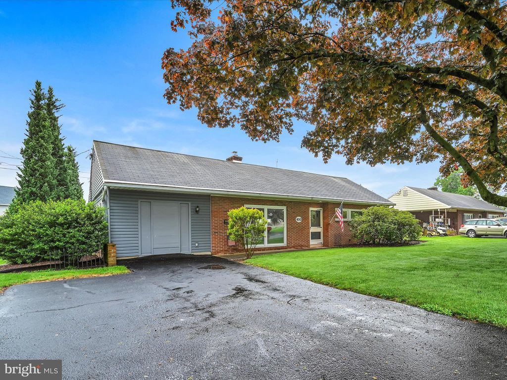 Photo of 400 Lynn Avenue, Landisville, PA 17538 (MLS # PALA2049942)