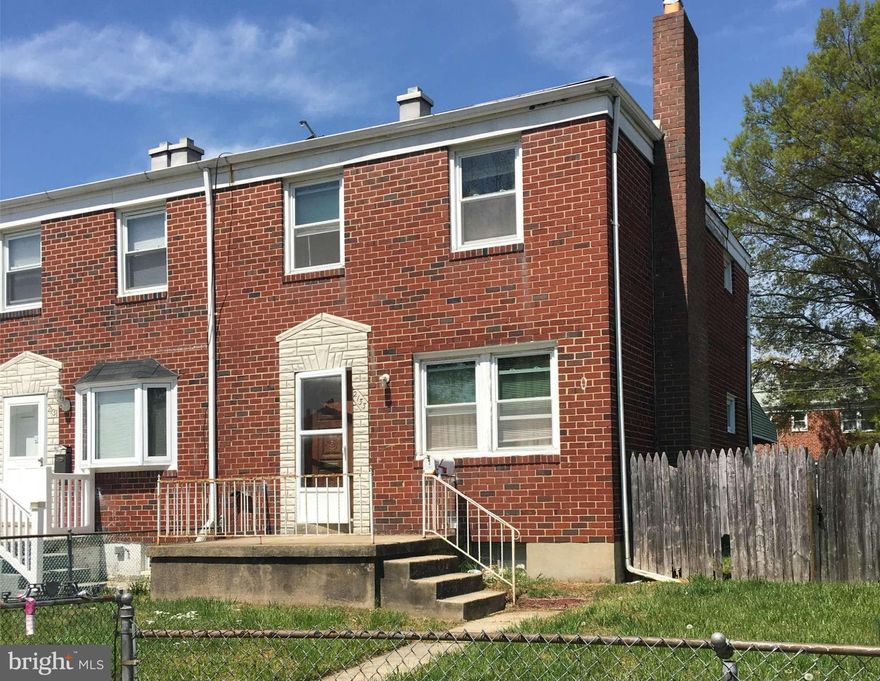 Great for Investor or homeowner with 203K. Needs work. Property is being sold as-is; Seller will make no repairs.