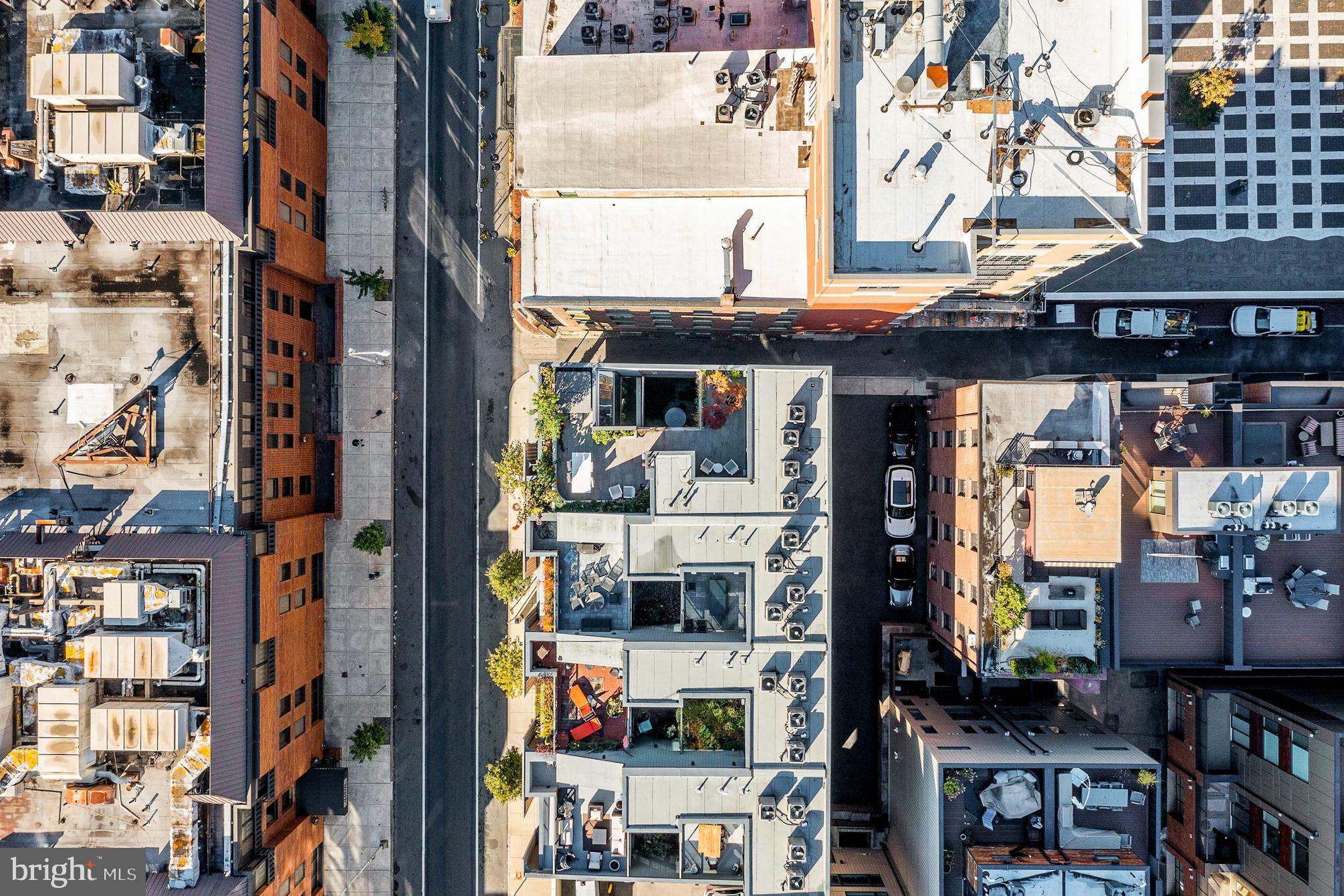 SOCIETY HILL - Residential