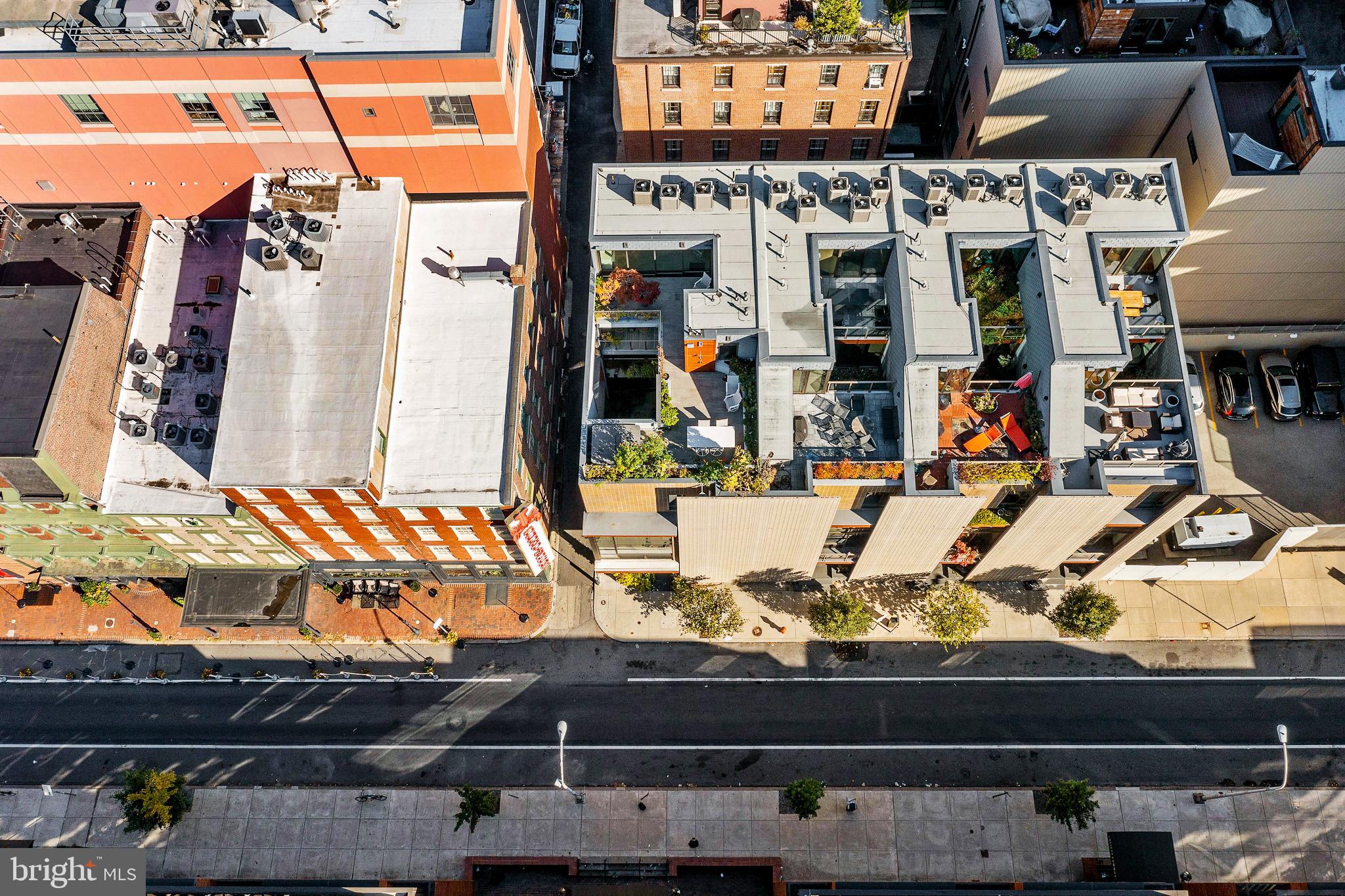 SOCIETY HILL - Residential