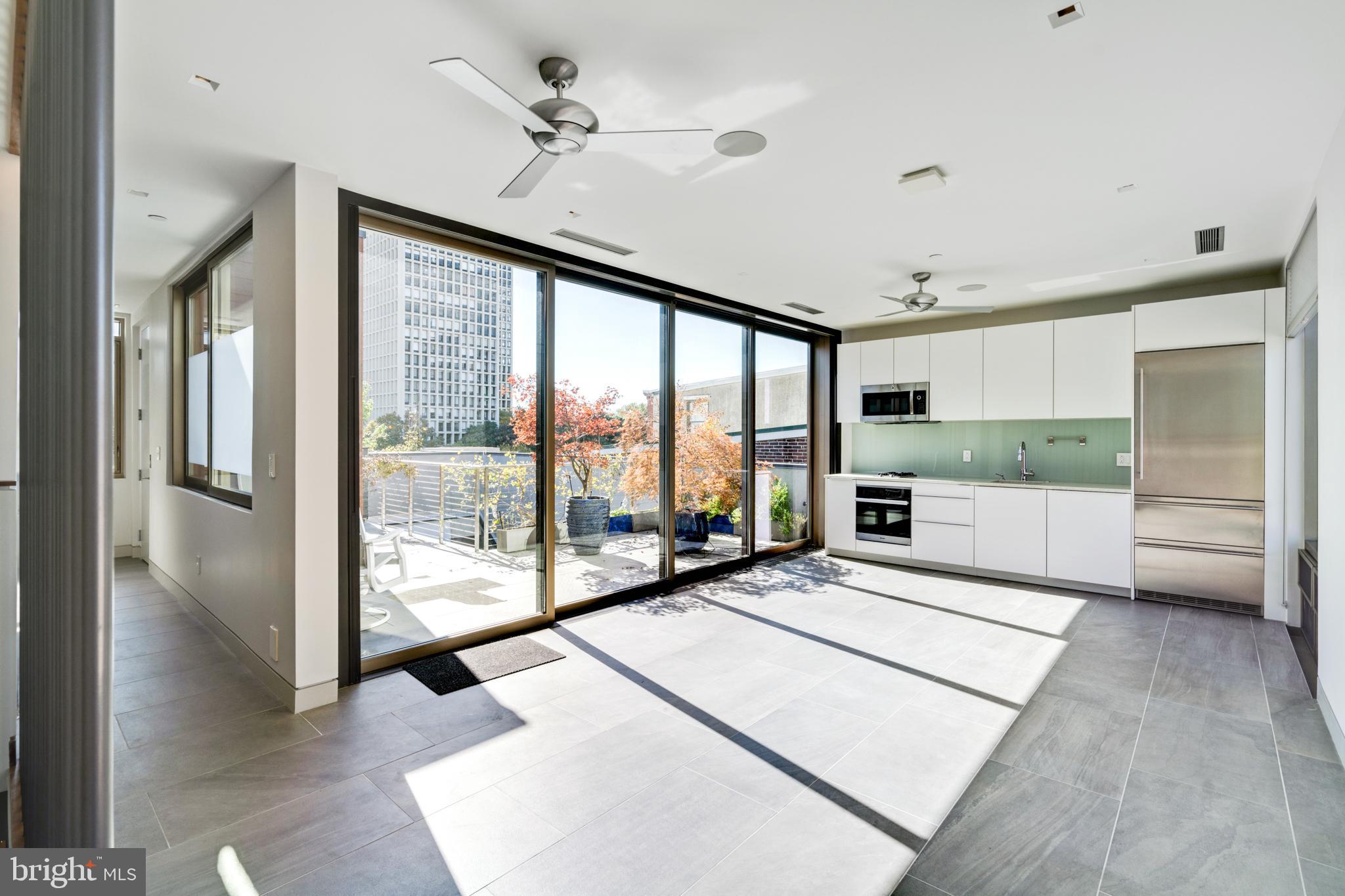 SOCIETY HILL - Residential