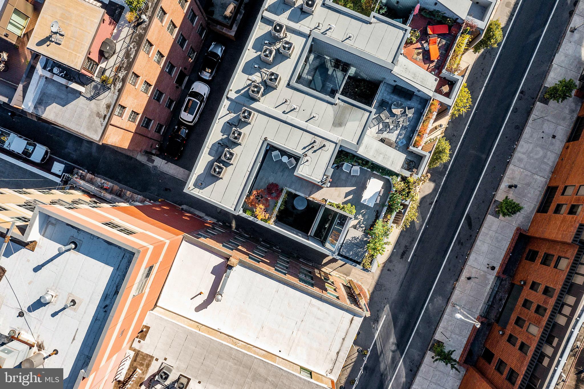 SOCIETY HILL - Residential